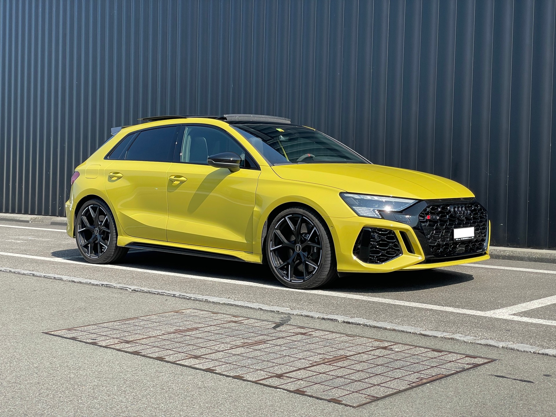 AUDI 2.5 TFSI quattro S-Tronic-image-0