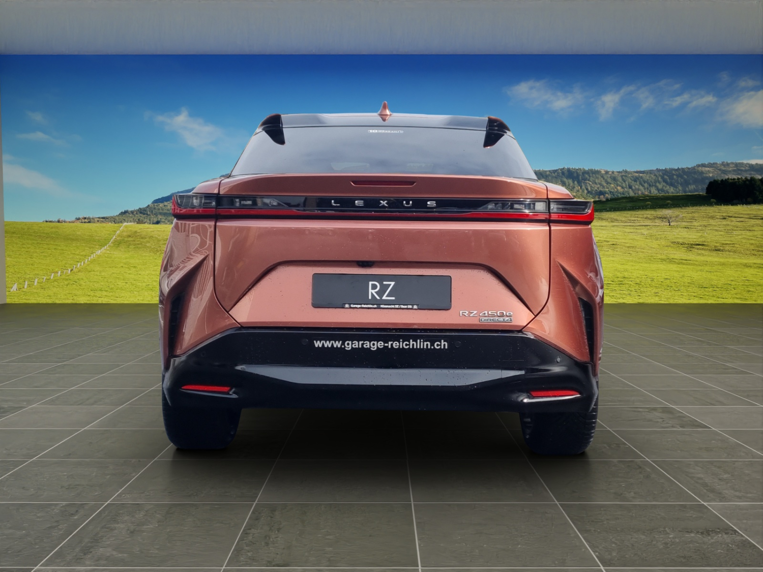 LEXUS RZ 450e Excellence-image-3