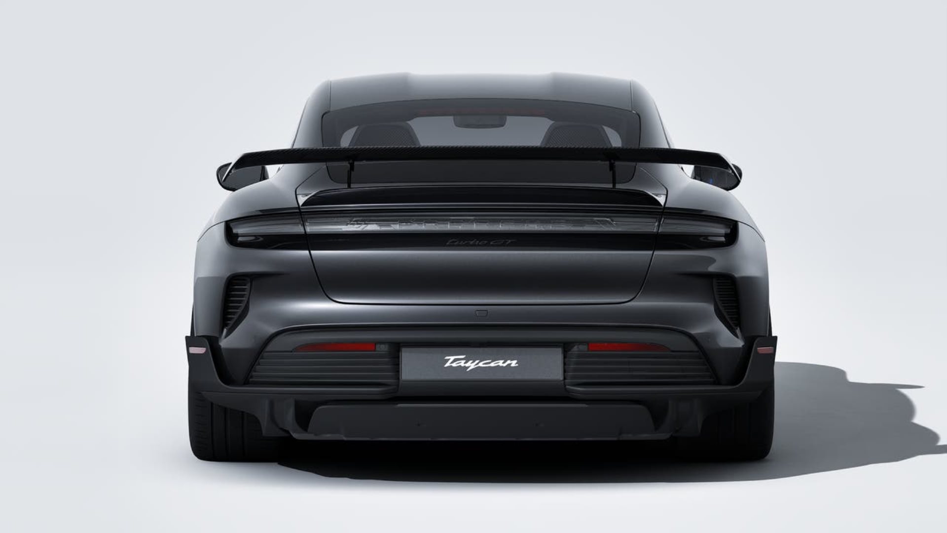 PORSCHE Taycan Turbo GT mit Weissach-Paket-image-6