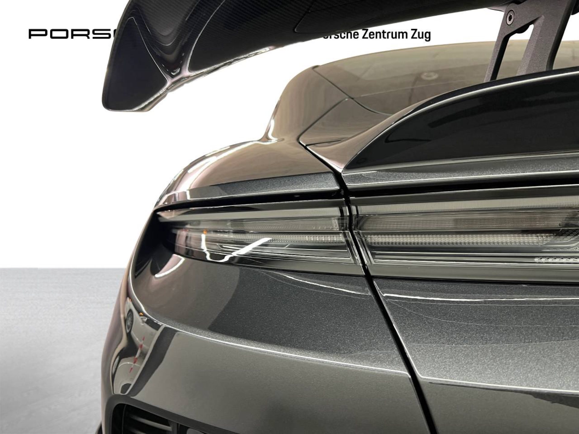 PORSCHE Taycan Turbo GT mit Weissach-Paket-image-12