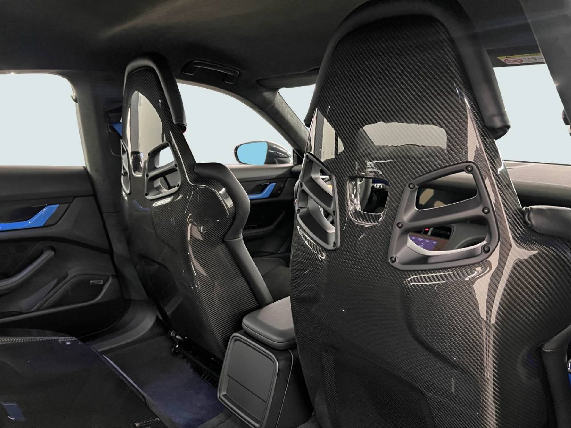 PORSCHE Taycan Turbo GT mit Weissach-Paket-image-23
