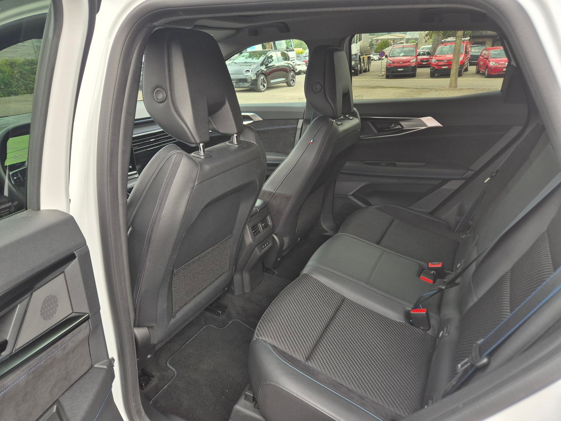 RENAULT Austral 1.2 E-Tech iconic esprit Alpine-image-13