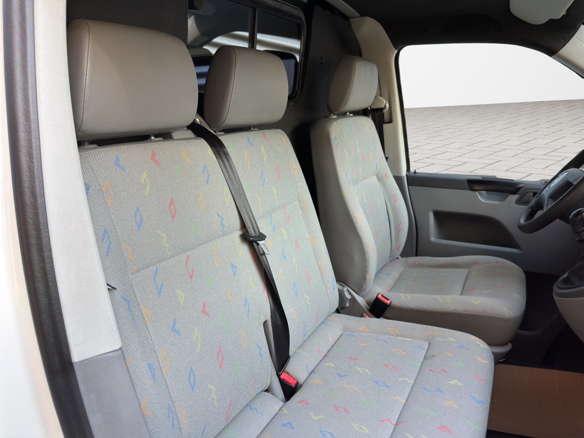 VW Transporter 2.5 TDI 4Motion-image-14