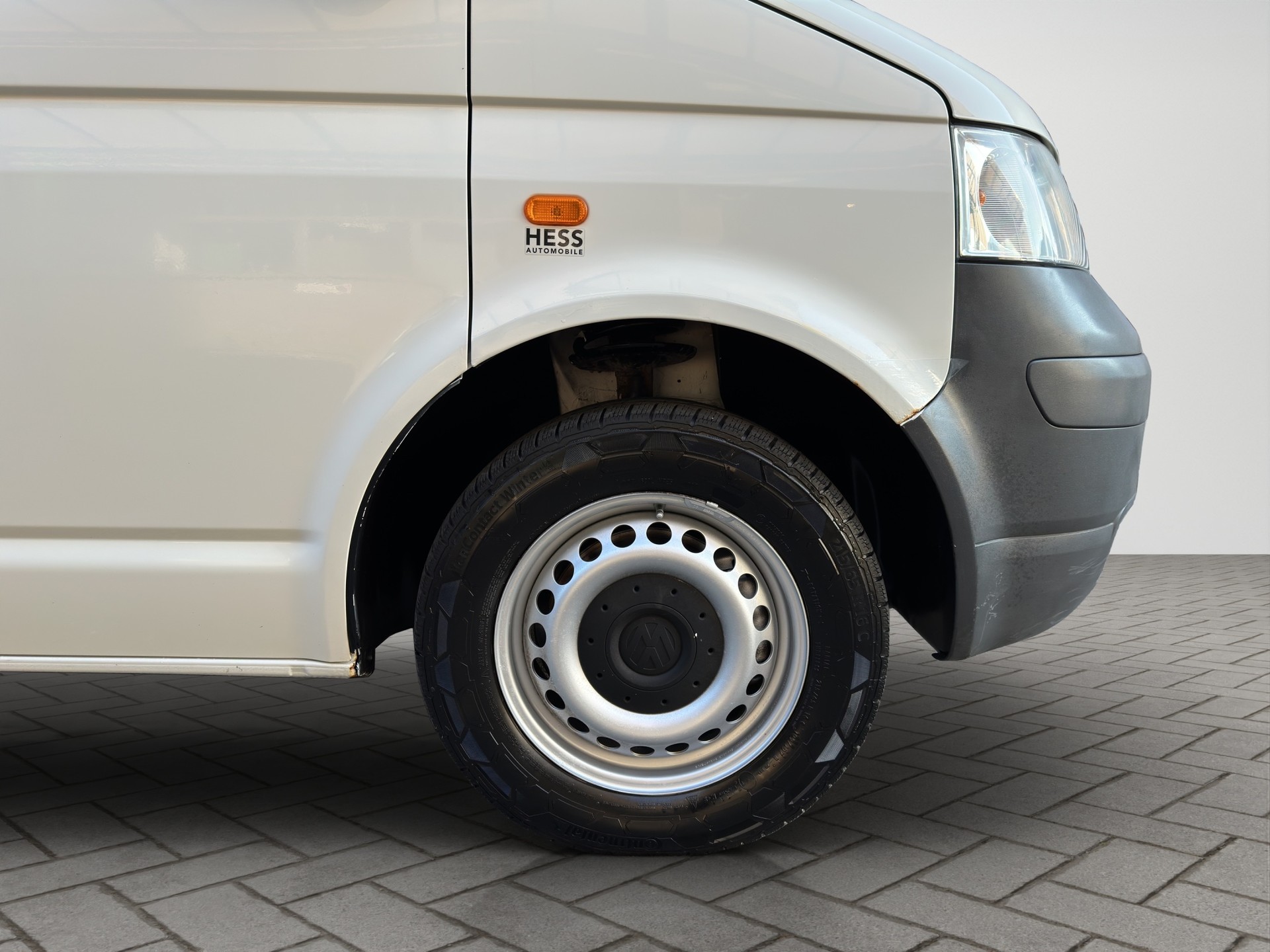 VW Transporter 2.5 TDI 4Motion-image-18