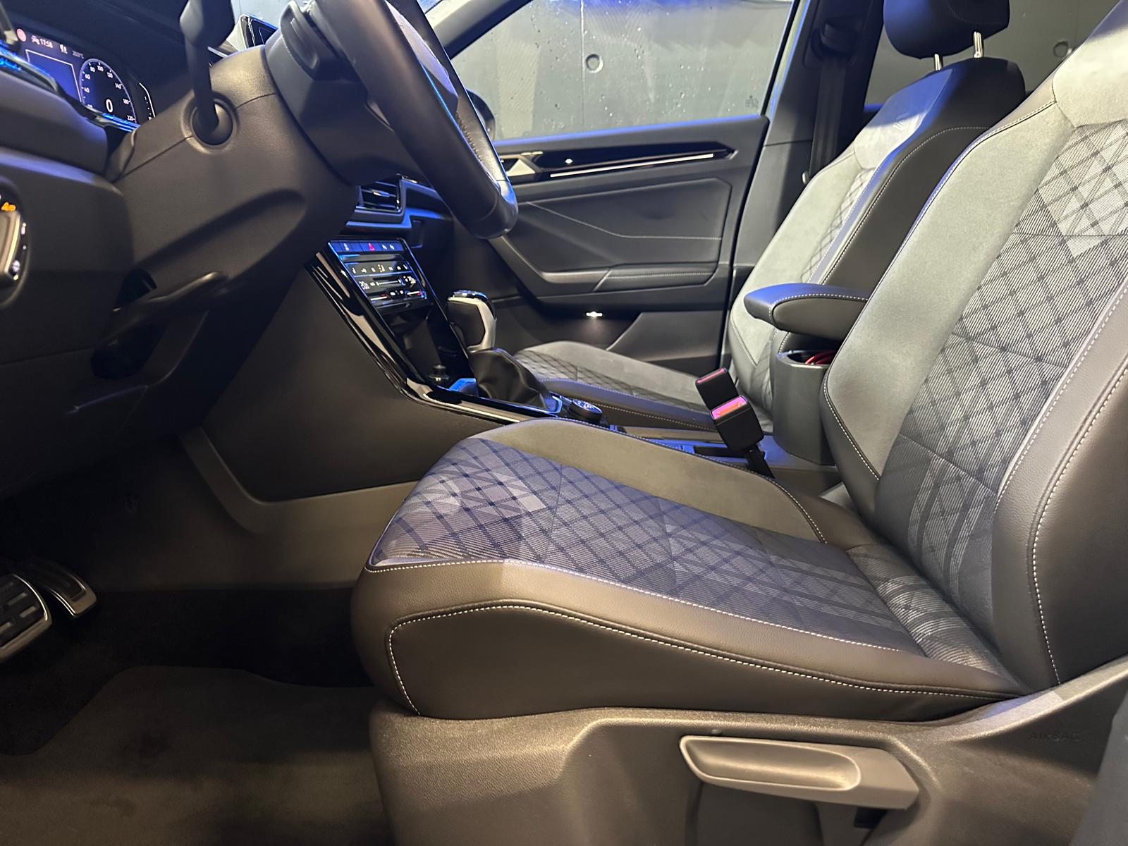 VW T-Roc 2.0 TSI R-Line DSG 4Motion *Black Style *Toit ouvrant *Extension de garantie-image-8