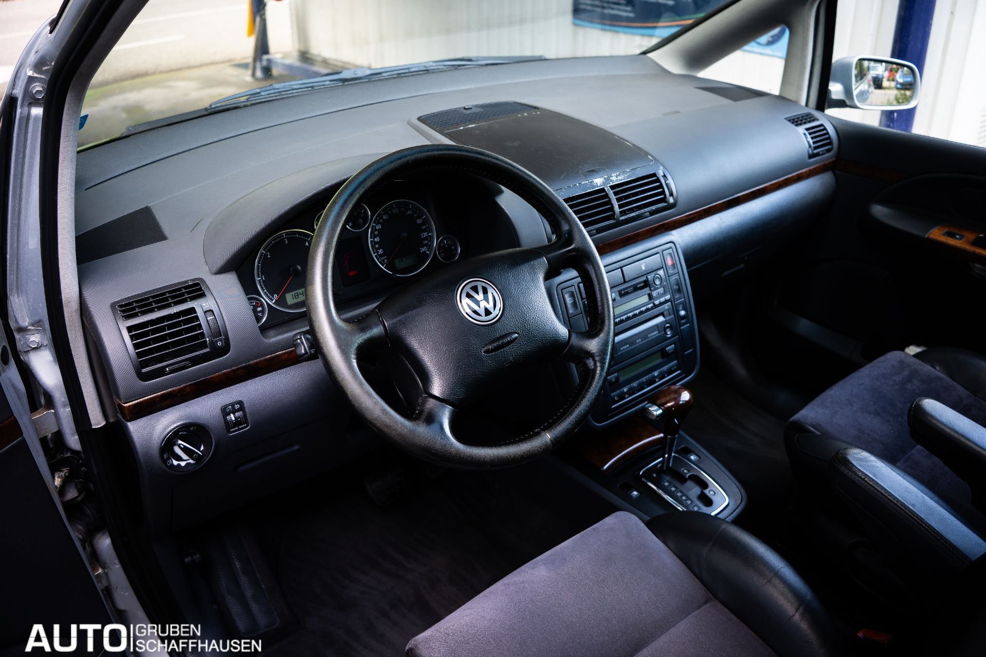VW Sharan 1.9 TDi Comfortline-image-21