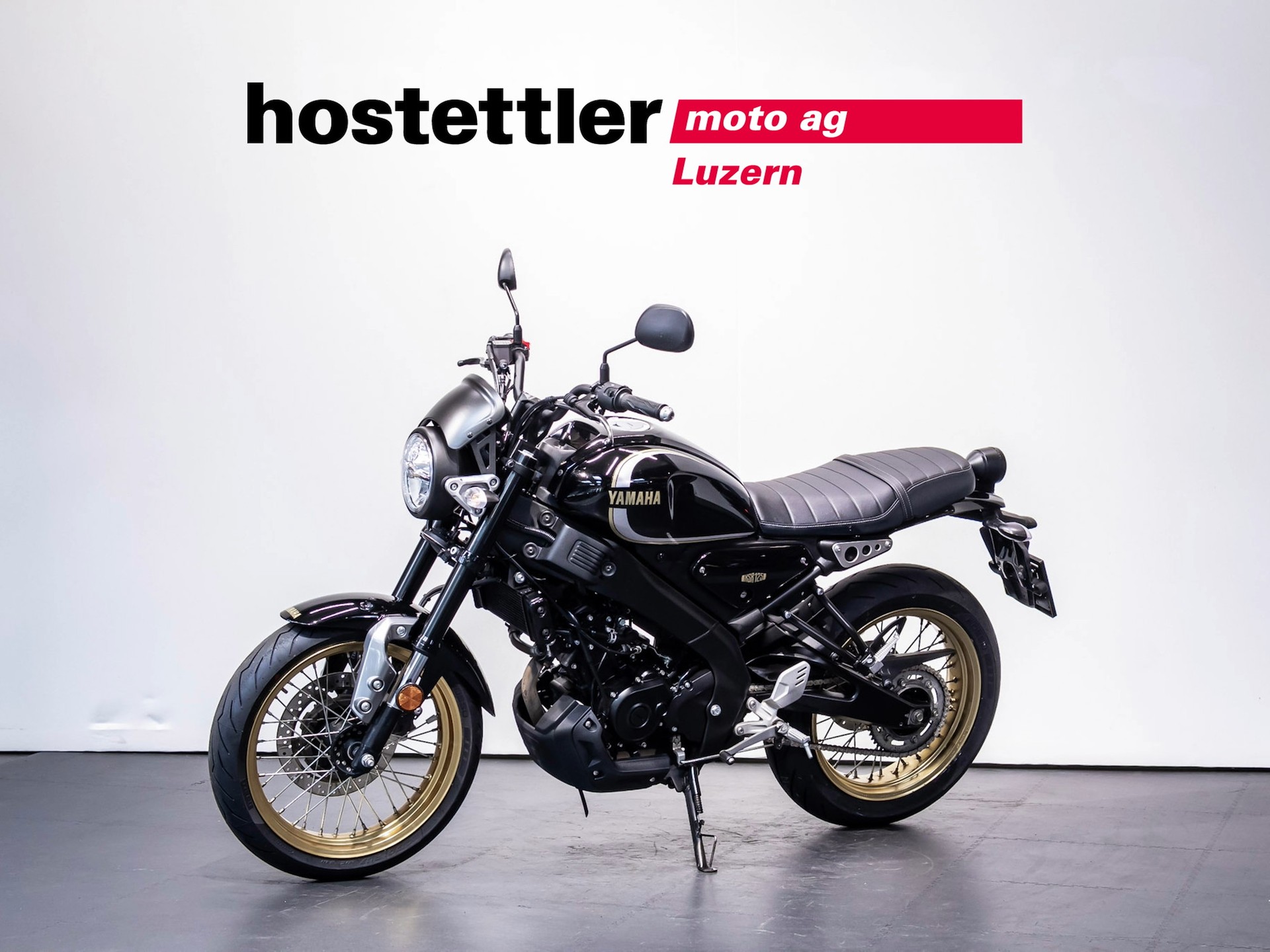 YAMAHA XSR 125 Legacy-showroom-element-1