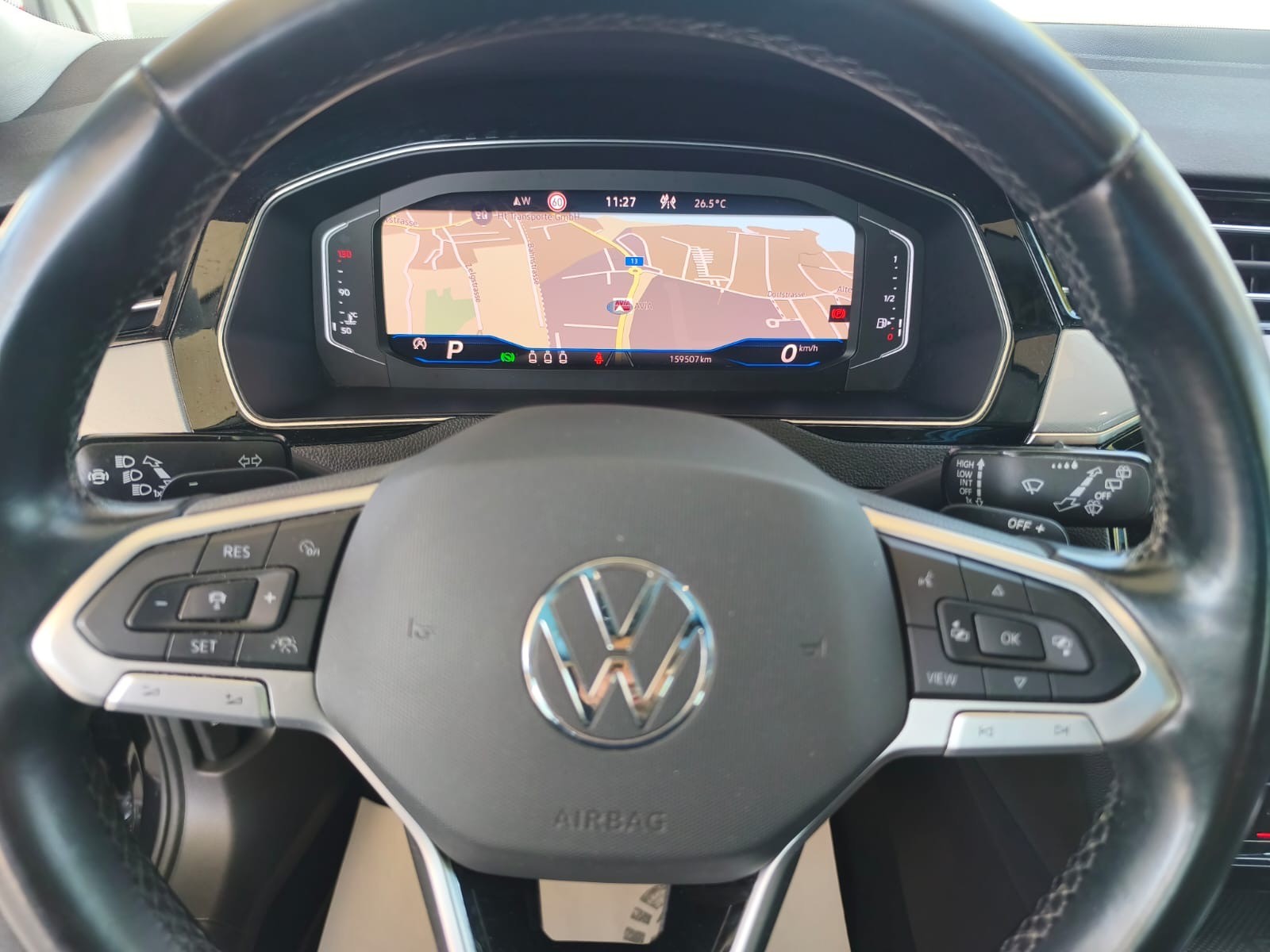 VW Passat 2.0 TDI BMT Elegance 4Motion DSG-image-24