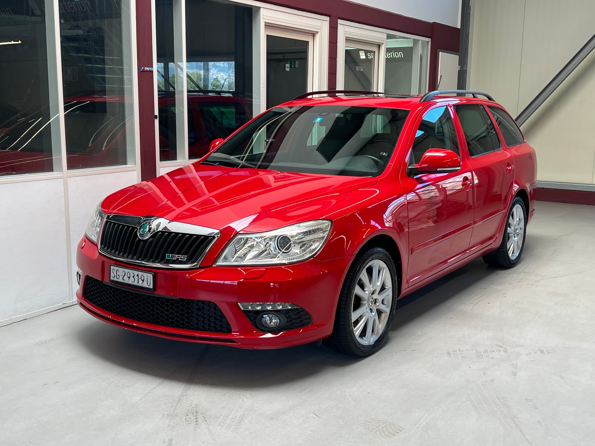 SKODA Octavia 2.0 TDI RS DSG-image-2
