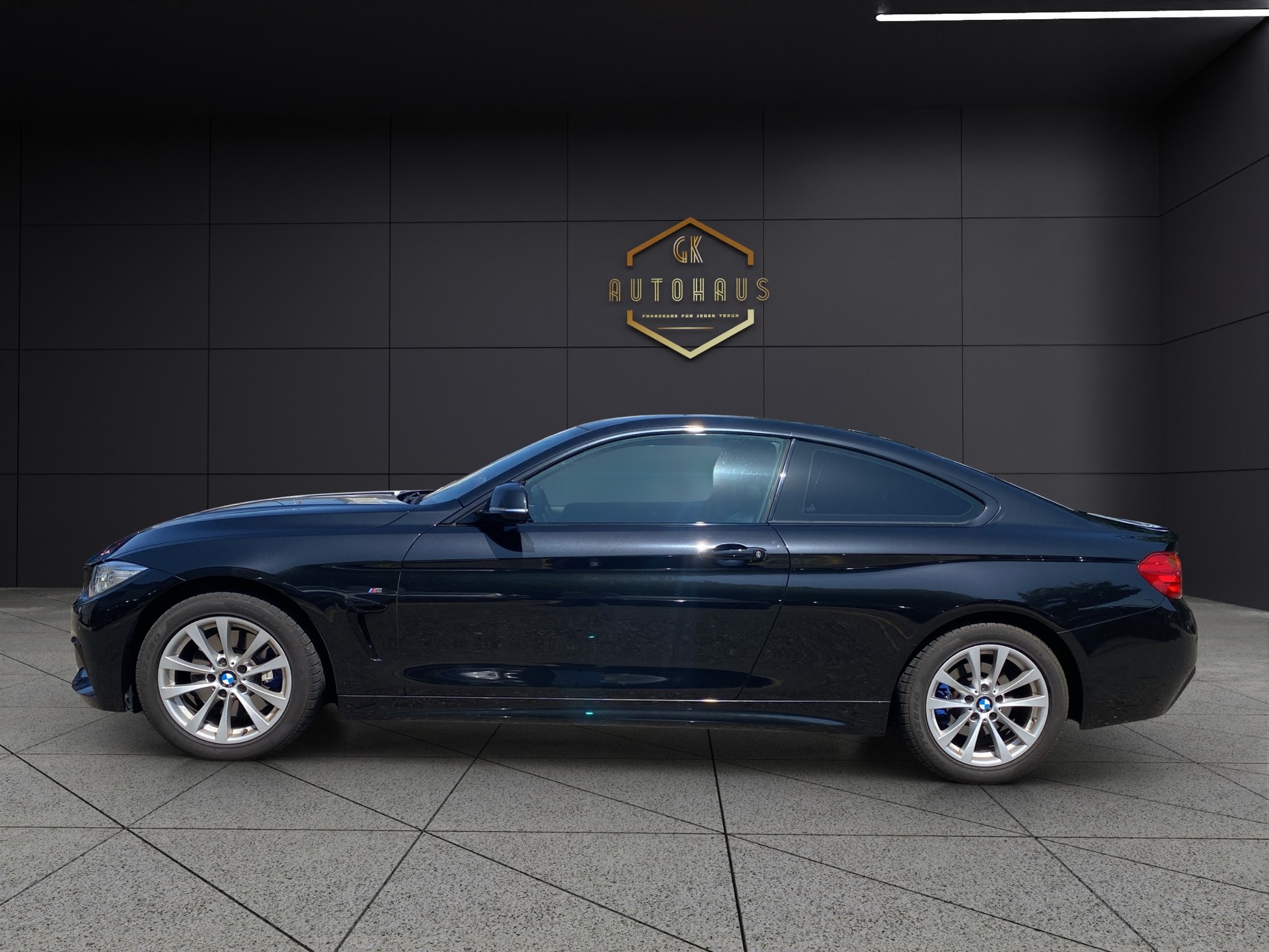 BMW 428i Coupé xDrive M-Sport Line Steptronic-image-1