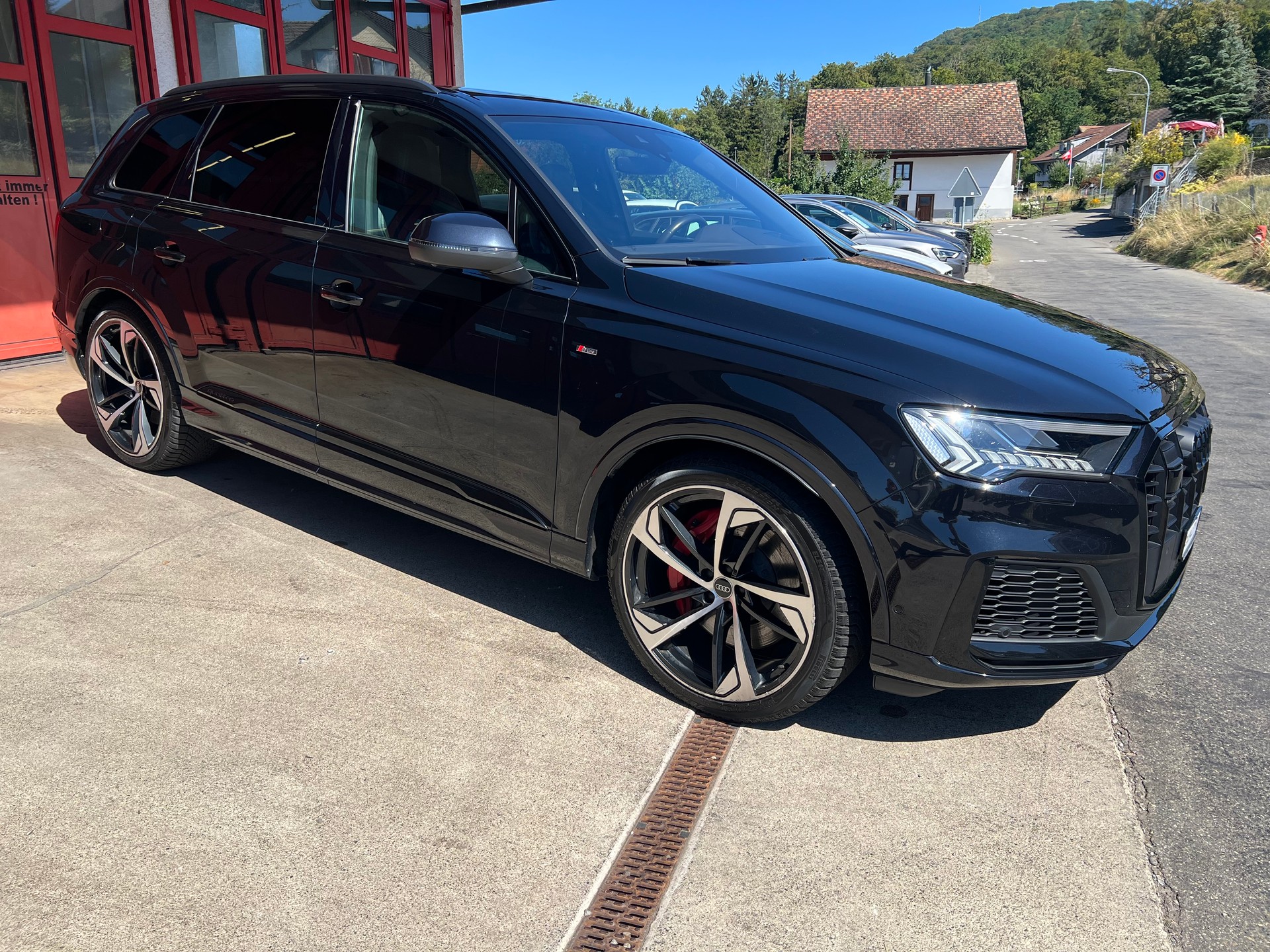 AUDI Q7 60 TFSI e quattro PHEV S line tiptronic-image-8