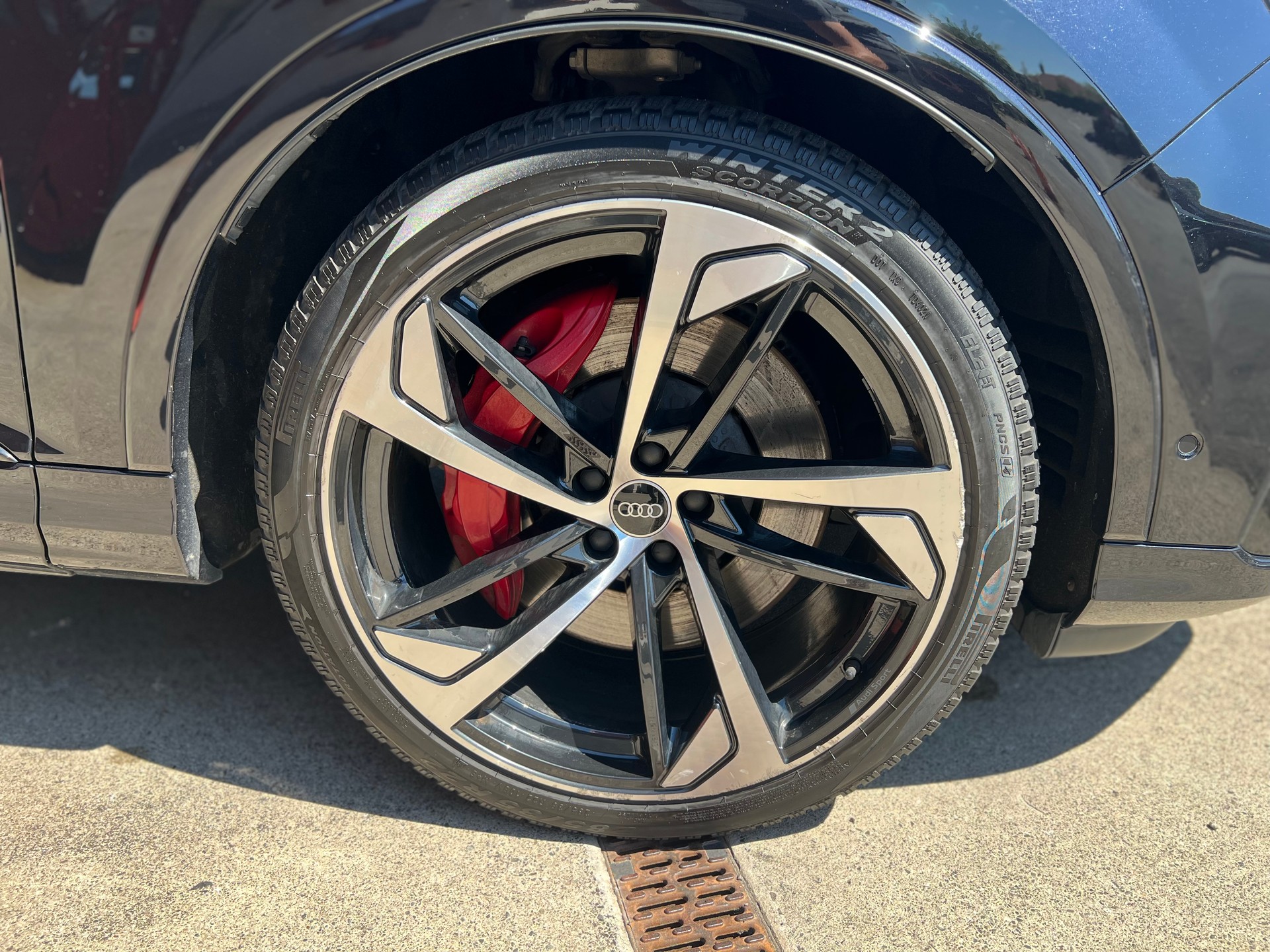 AUDI Q7 60 TFSI e quattro PHEV S line tiptronic-image-11
