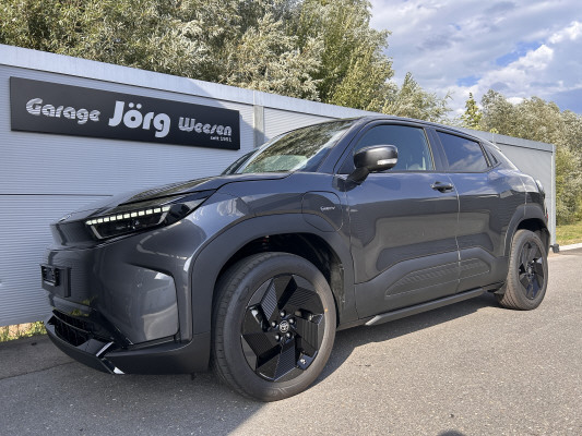TOYOTA Urban Cr.61kWh Trend AWD-image-0