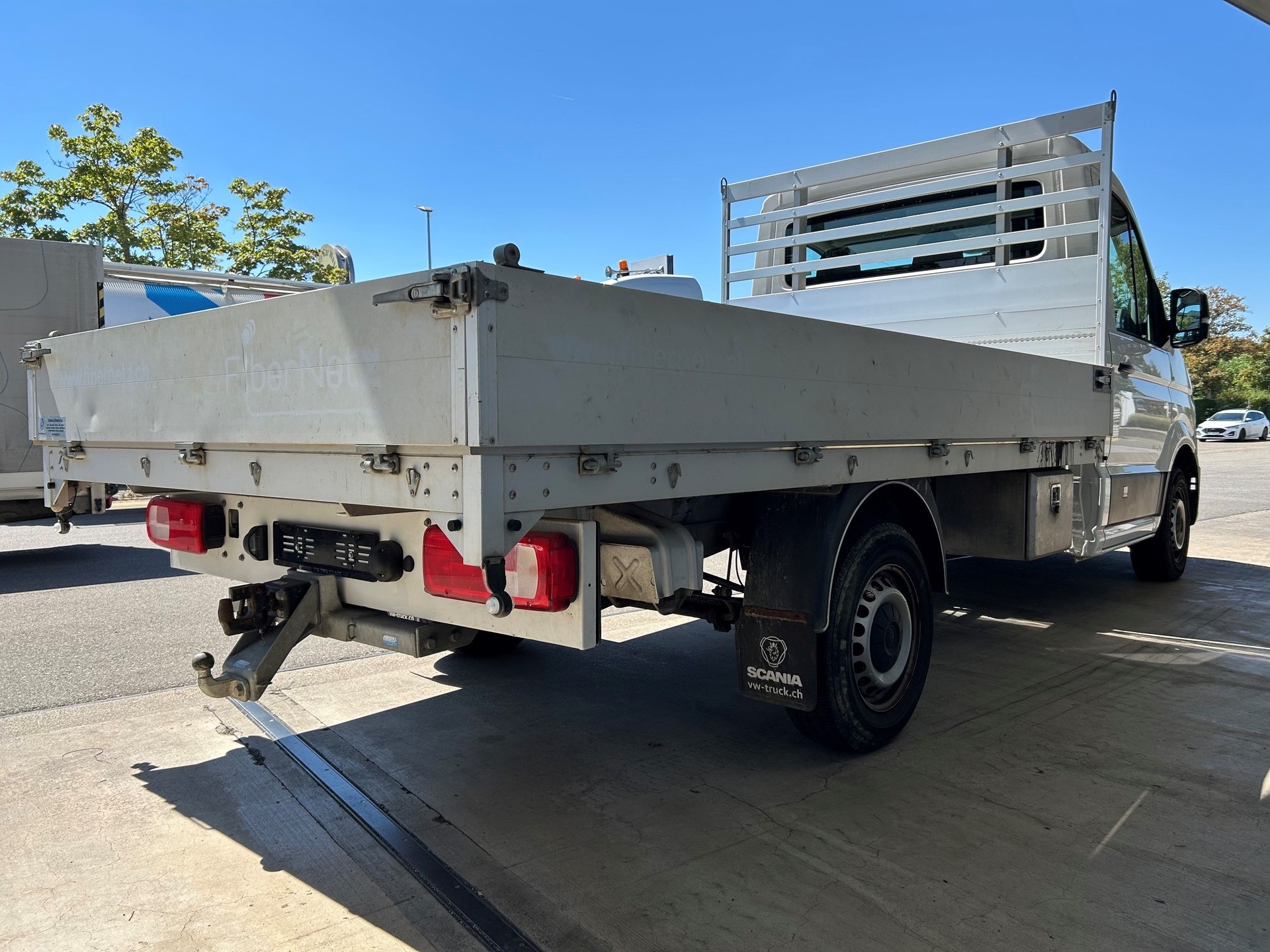 VW Crafter 35 140PS TDI FWD mit Ladebrücke-image-4