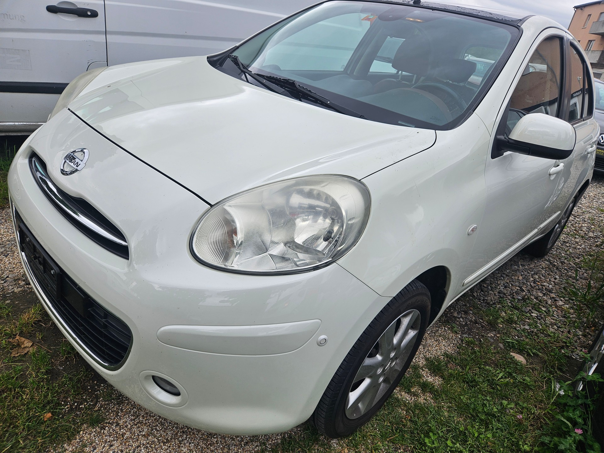 NISSAN Micra 1.2 tekna-image-2