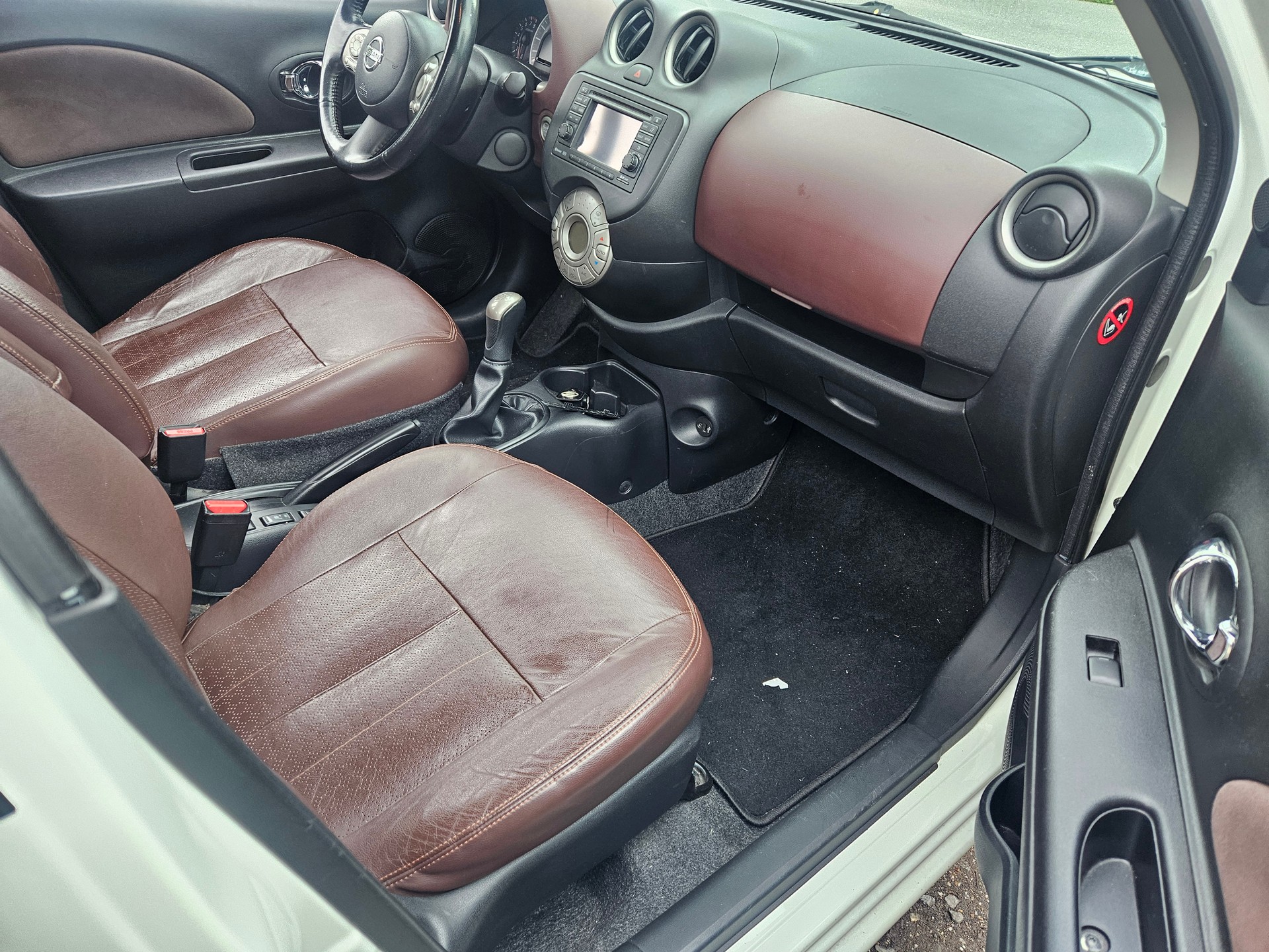 NISSAN Micra 1.2 tekna-image-8