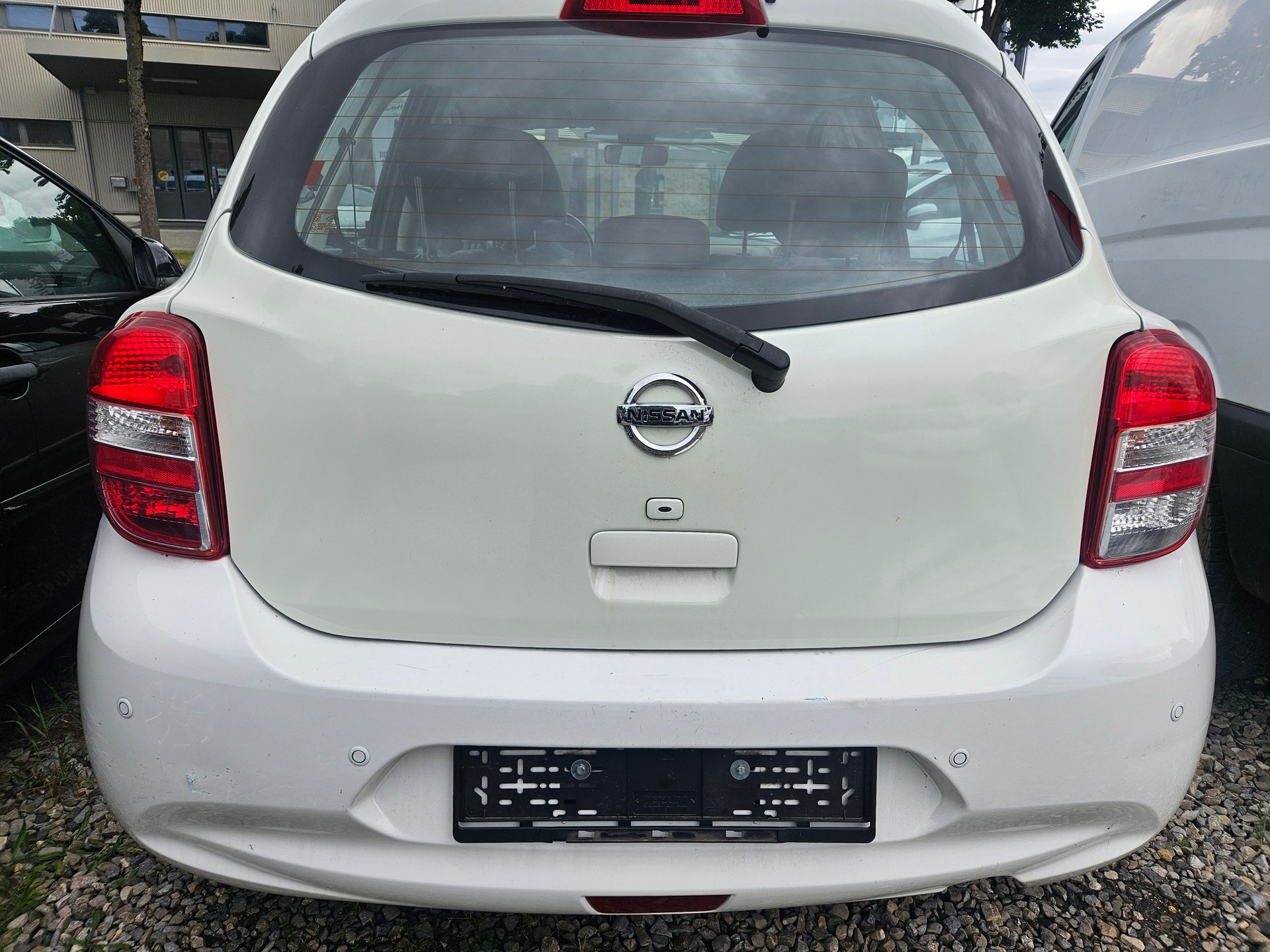 NISSAN Micra 1.2 tekna-image-4