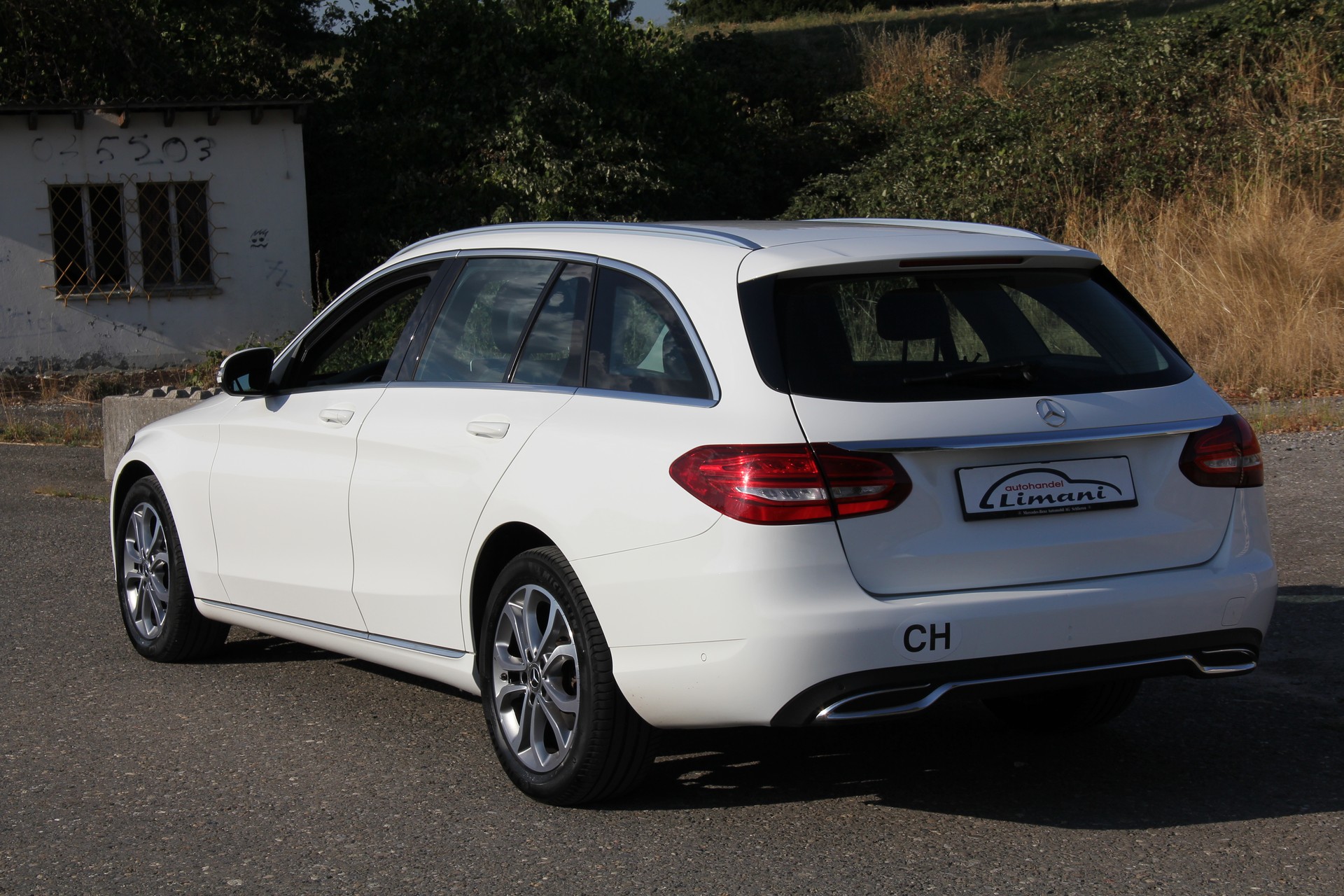 MERCEDES-BENZ C 180 Avantgarde 7G-Tronic-image-5