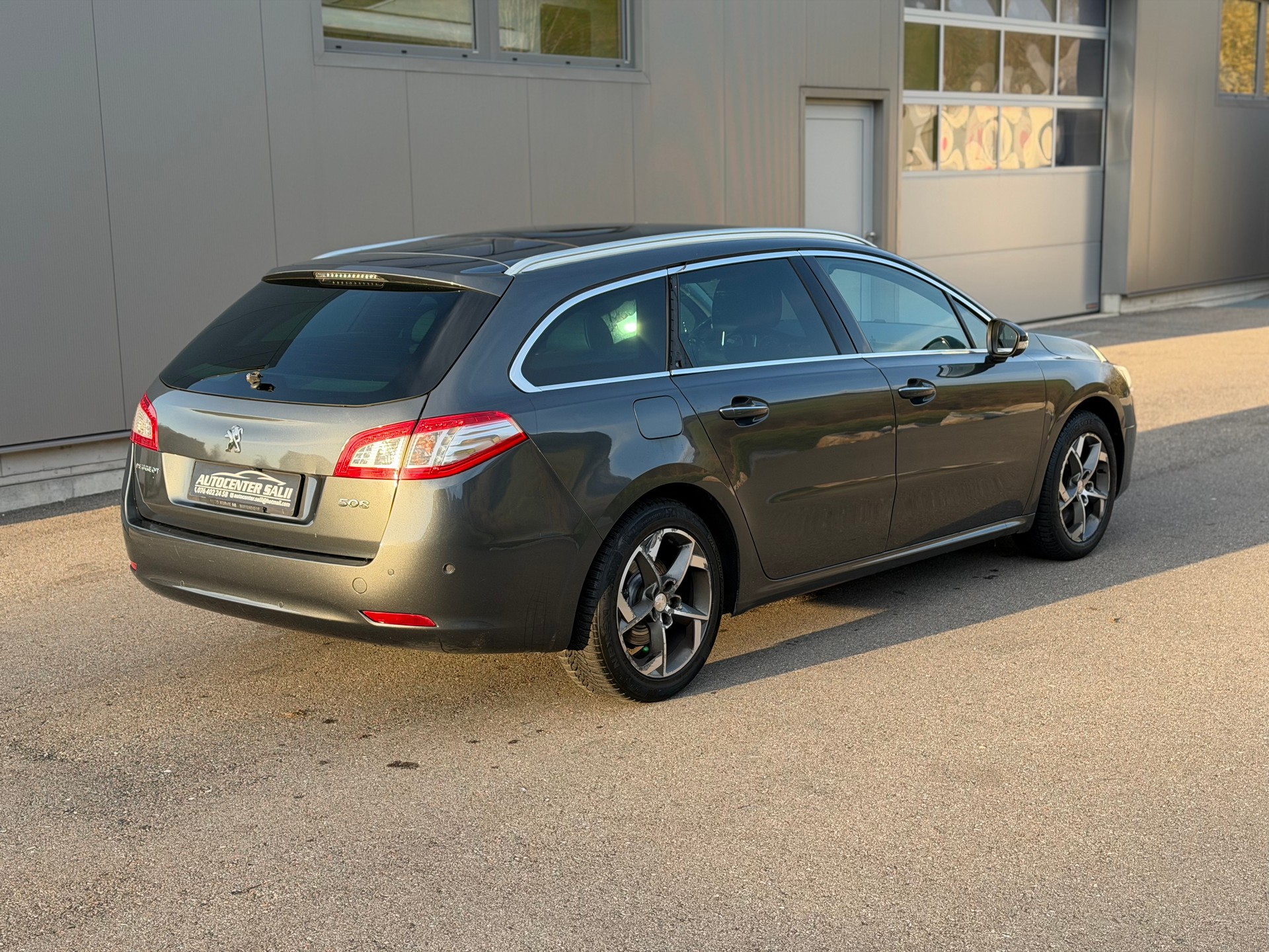 PEUGEOT 508 SW 2.0 BlueHDi GT EAT6-image-4