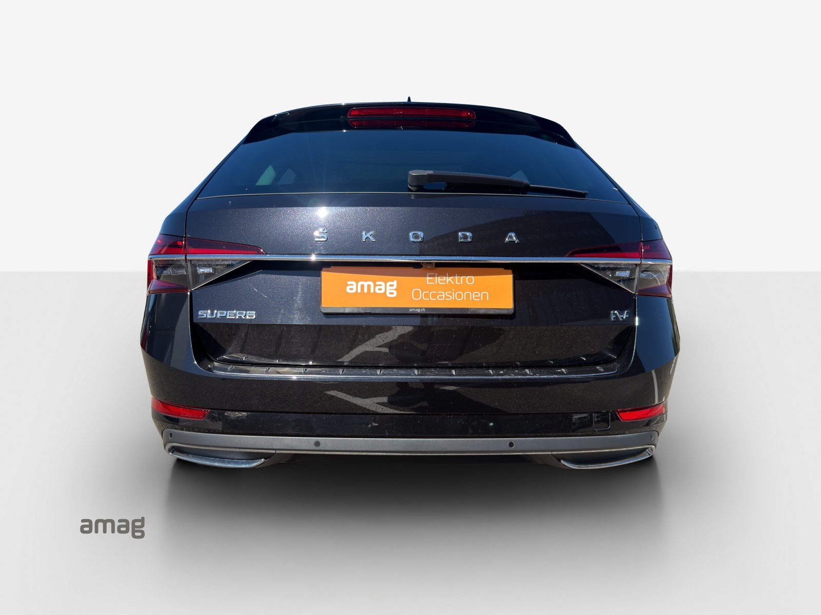 SKODA Superb 1.4 TSI L&K PHEV DSG-image-3