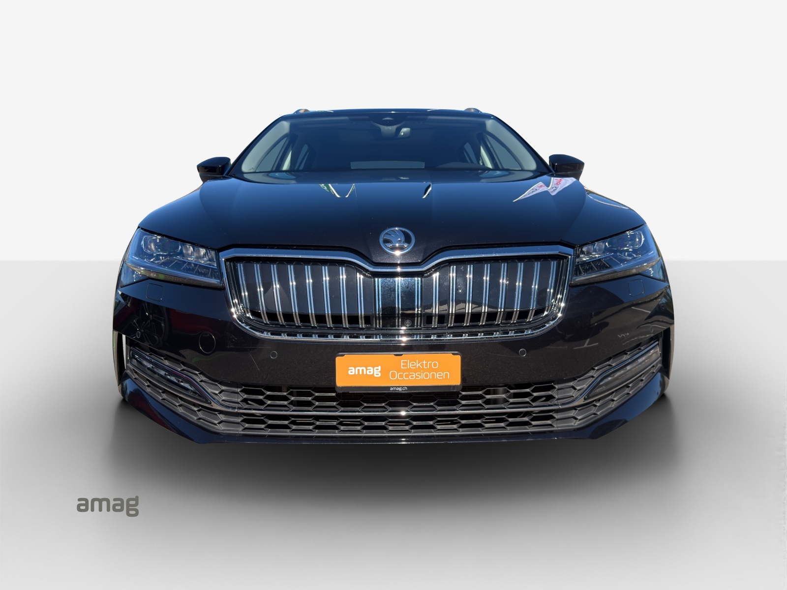 SKODA Superb 1.4 TSI L&K PHEV DSG-image-6