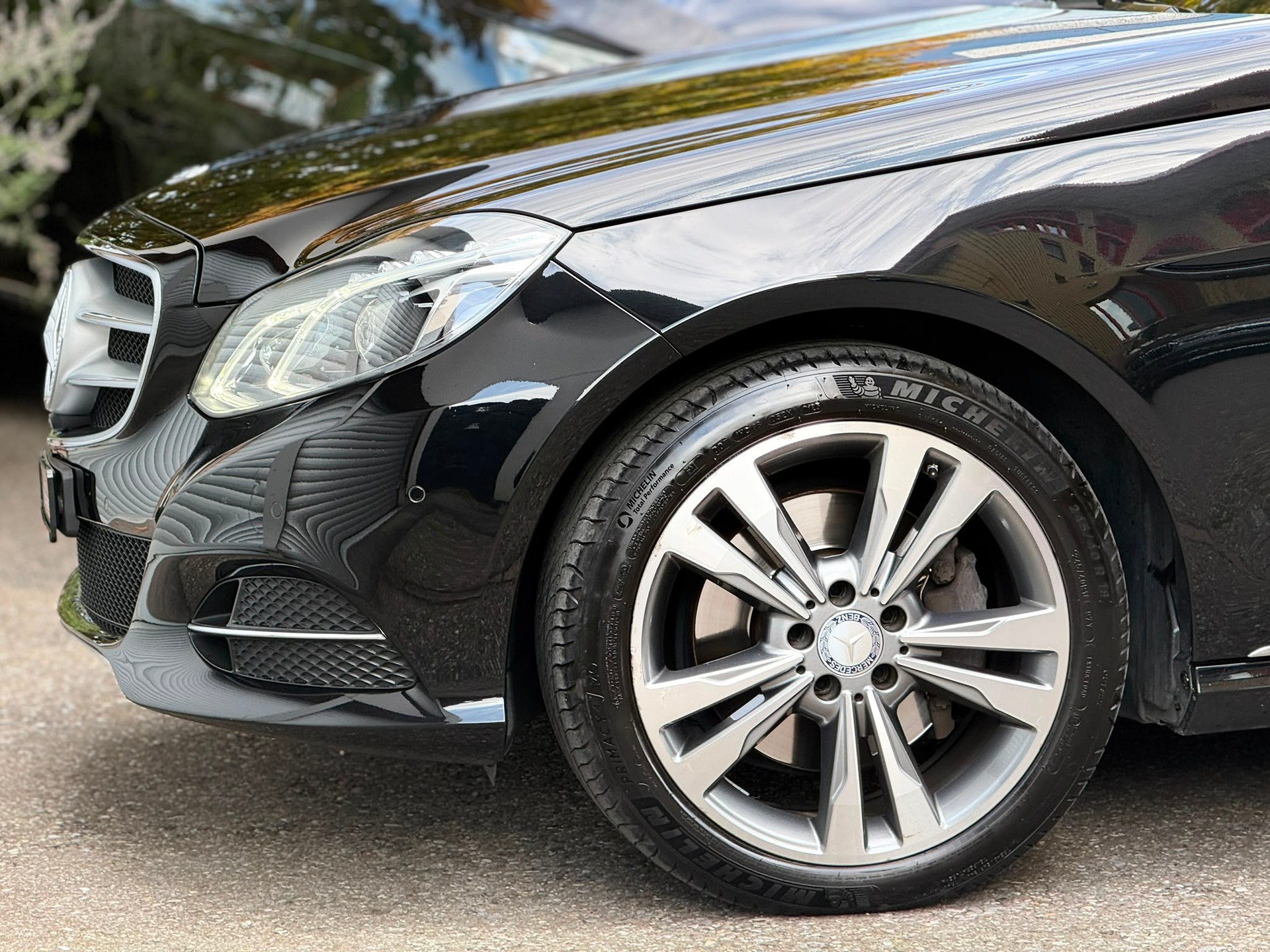 MERCEDES-BENZ E 250 CDI BlueTec Avantg. 4m-image-6