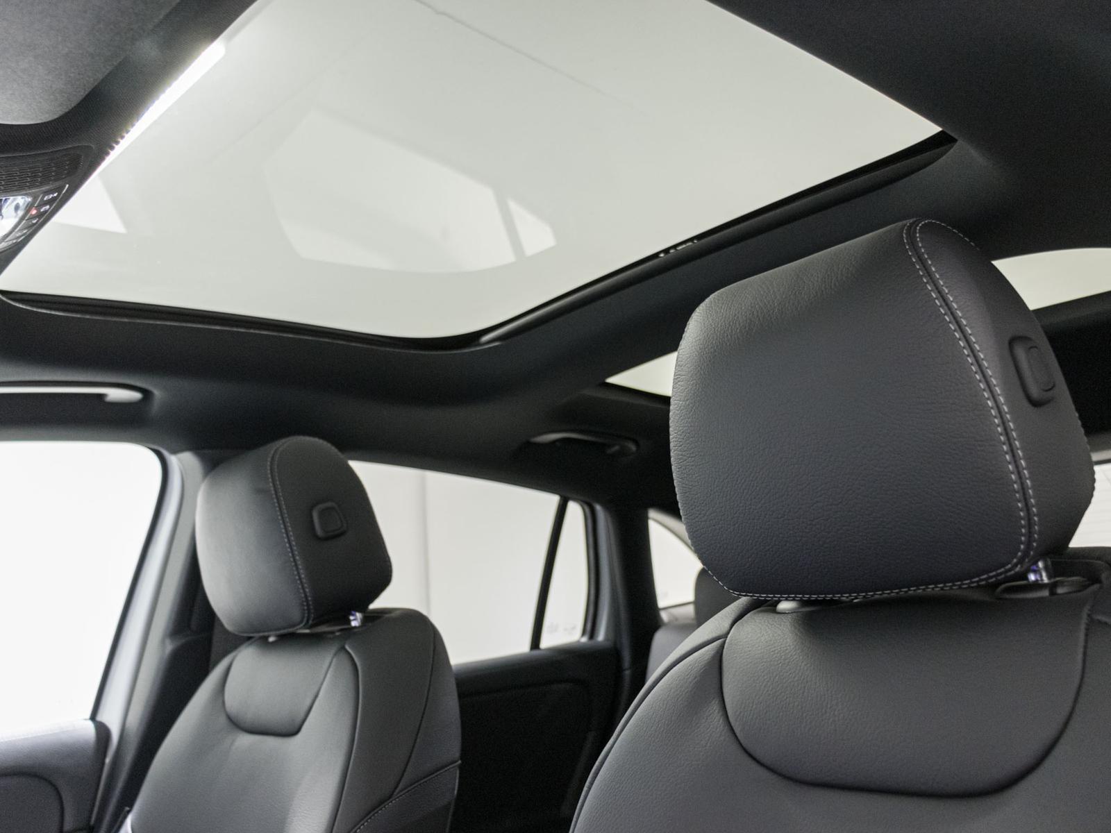 MERCEDES-BENZ GLA 45 AMG S 4MATIC+-image-11
