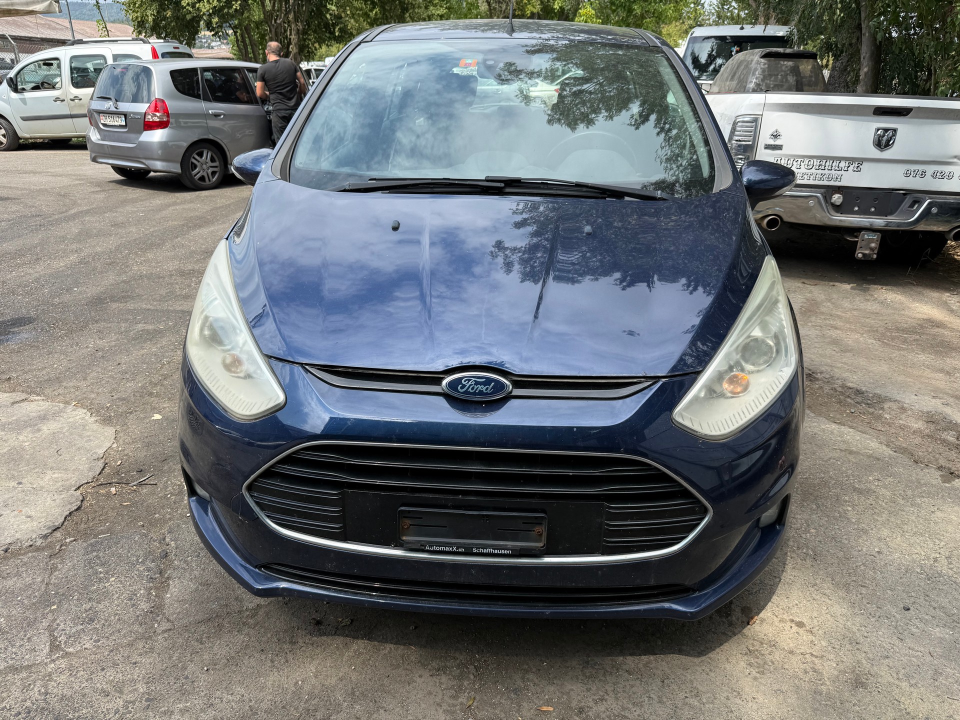 FORD B-Max 1.0 SCTi Titanium-image-1