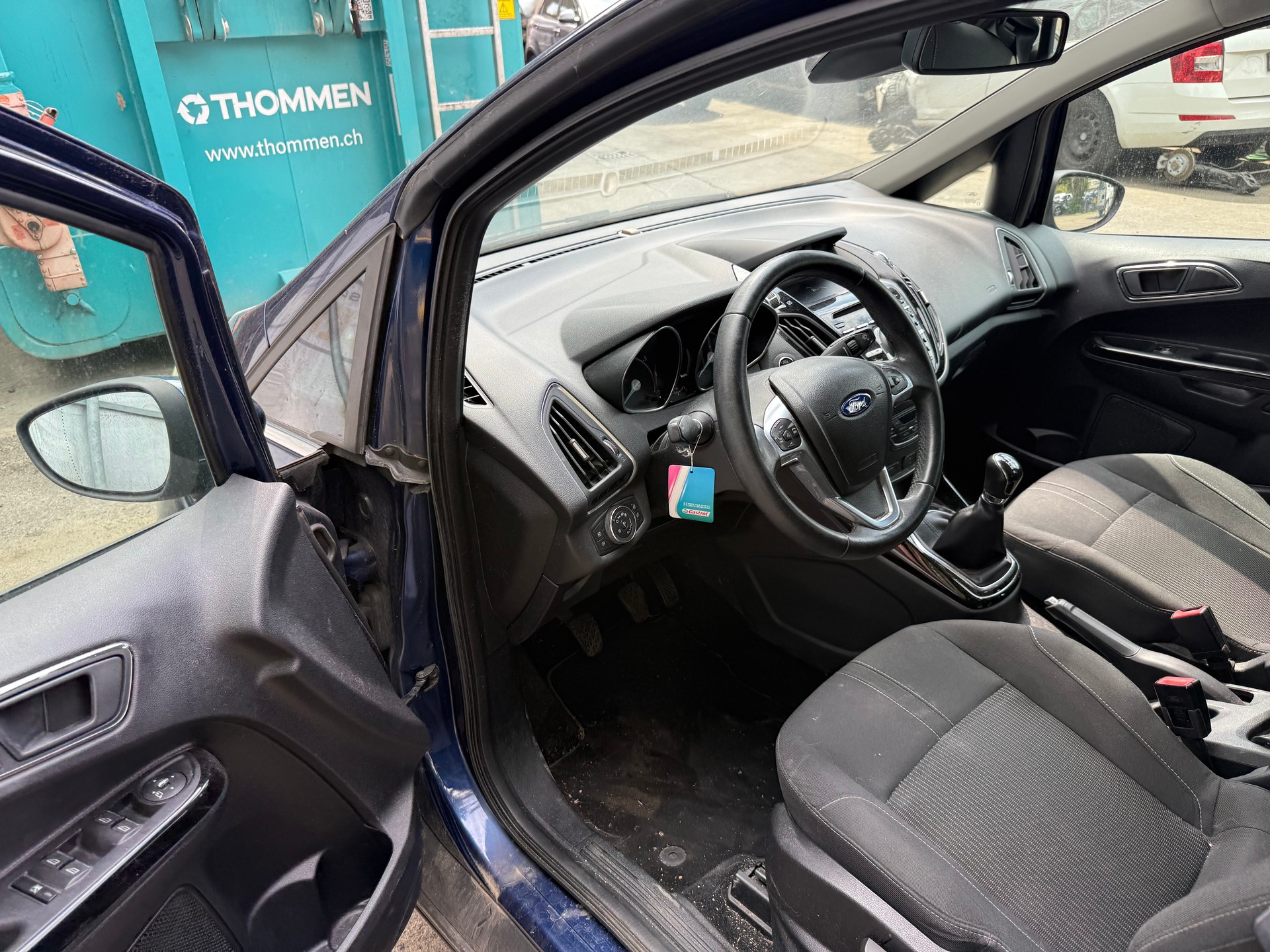 FORD B-Max 1.0 SCTi Titanium-image-8
