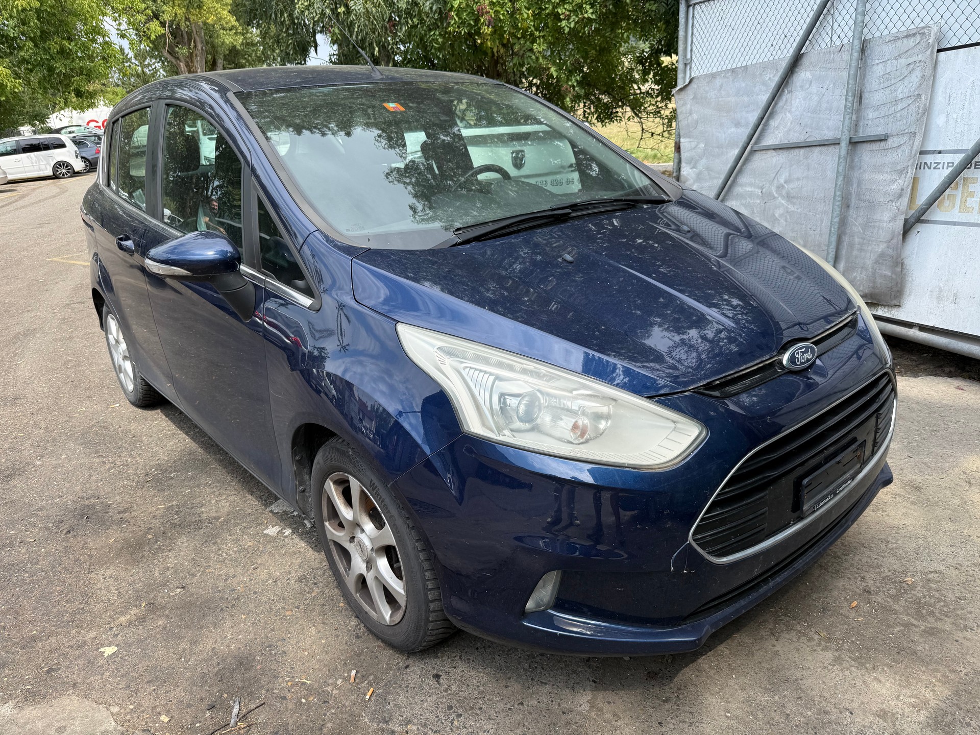 FORD B-Max 1.0 SCTi Titanium-image-0