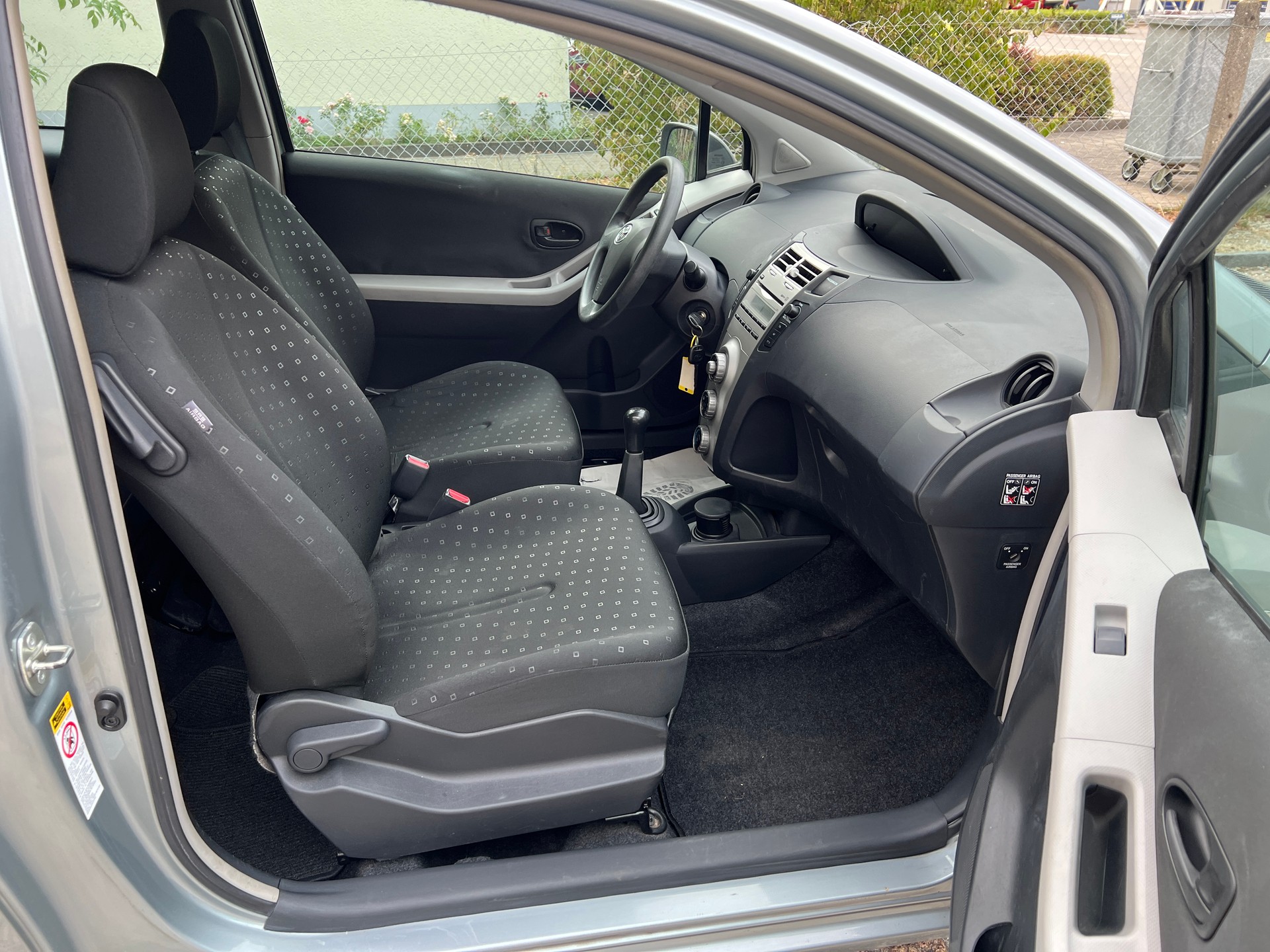 TOYOTA Yaris 1.4 D-4D City Multimode Frisch ab MFK-image-9