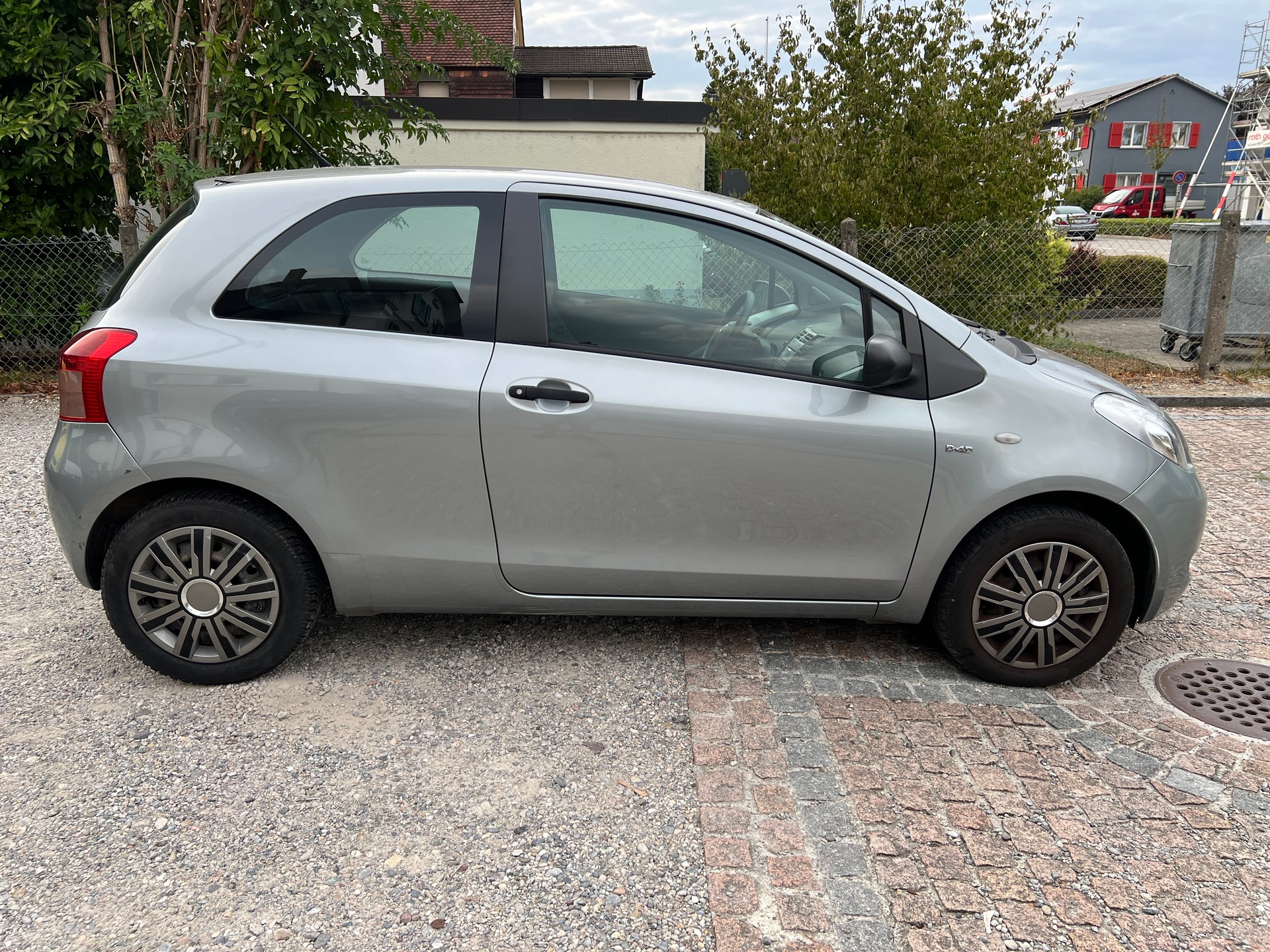 TOYOTA Yaris 1.4 D-4D City Multimode Frisch ab MFK-image-7
