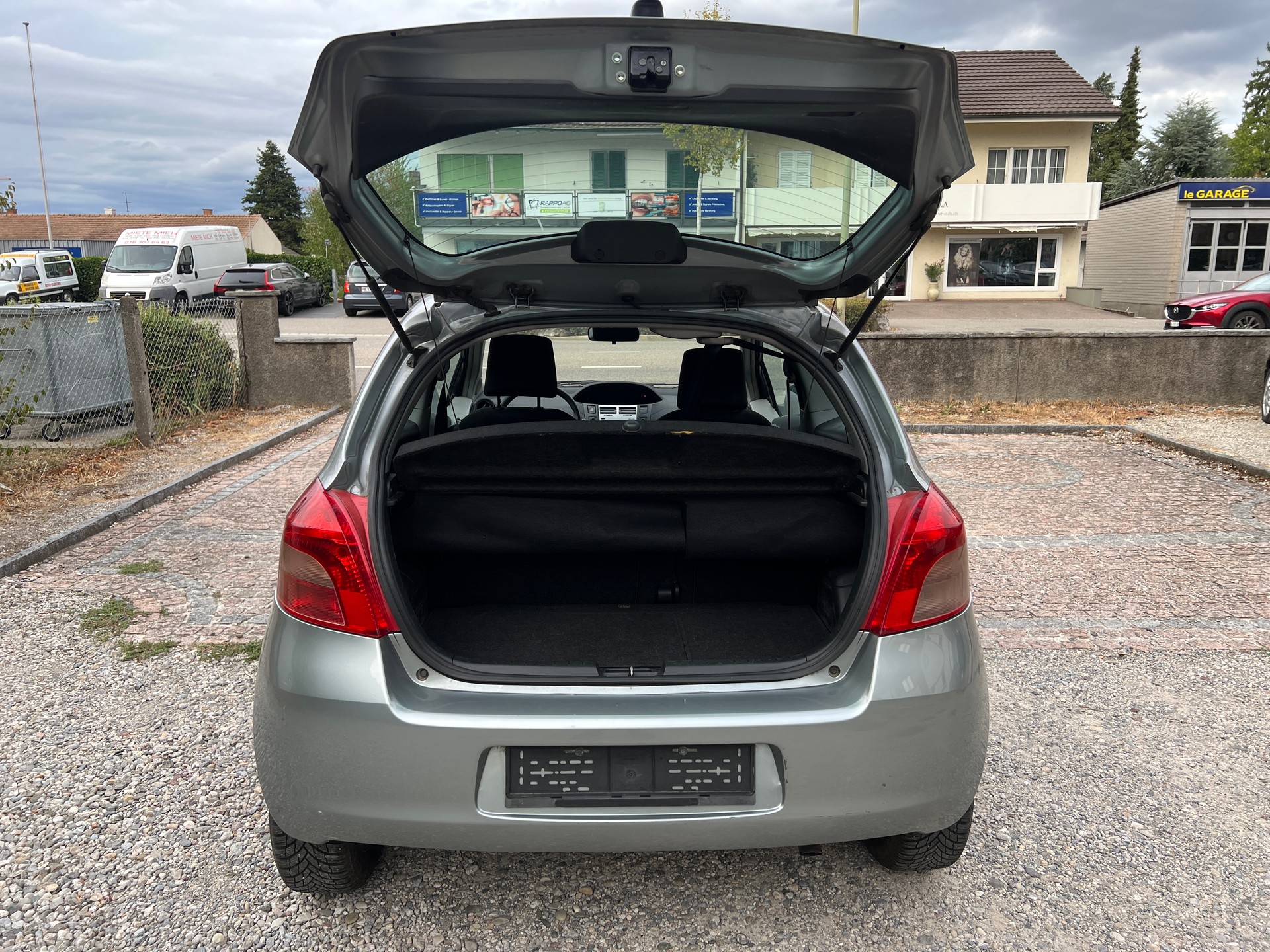 TOYOTA Yaris 1.4 D-4D City Multimode Frisch ab MFK-image-13