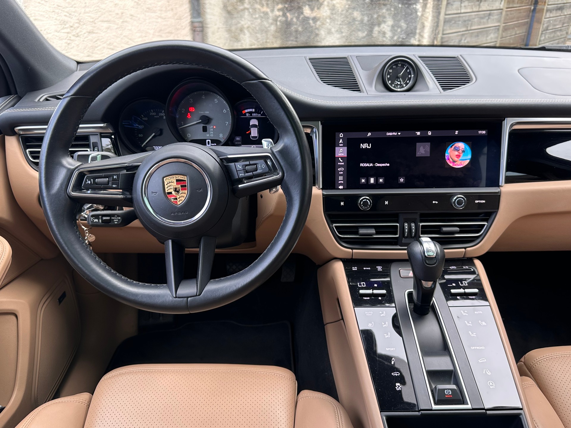 PORSCHE Macan S PDK-image-14