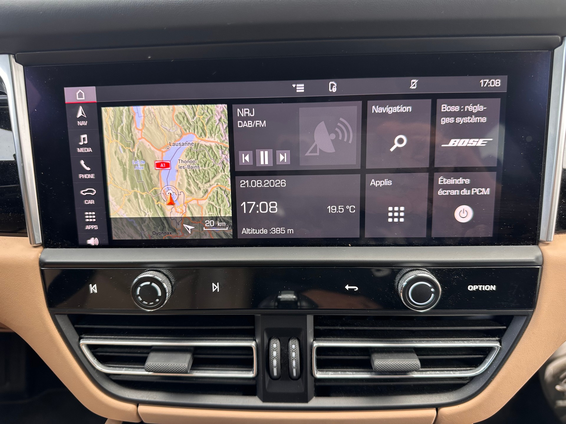 PORSCHE Macan S PDK-image-12