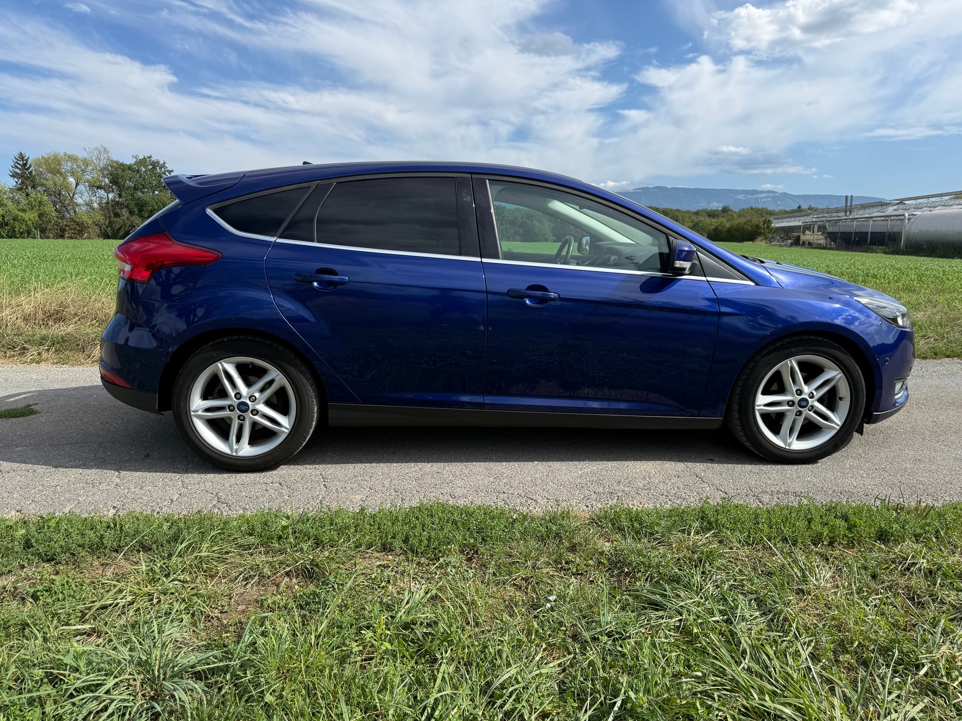 FORD Focus 1.0 SCTi Titanium X-image-6