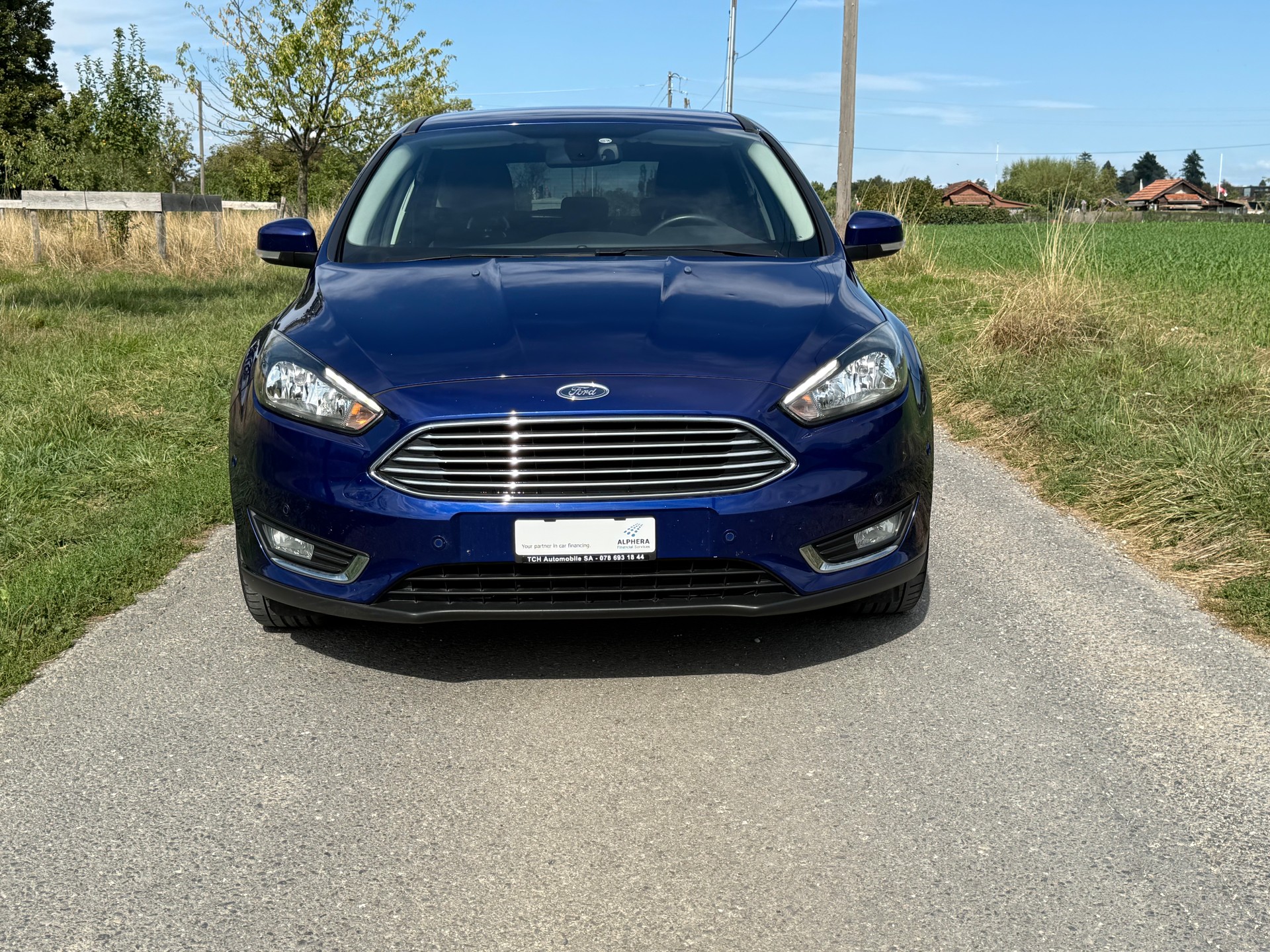 FORD Focus 1.0 SCTi Titanium X-image-2