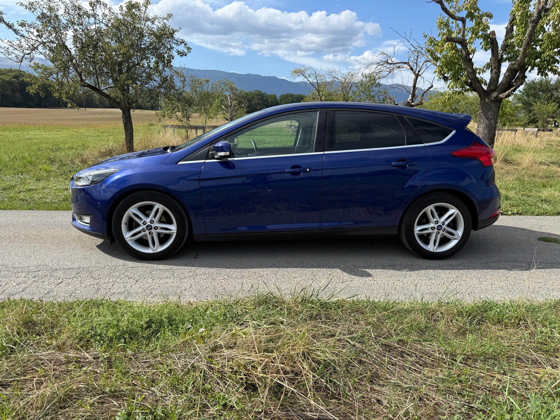 FORD Focus 1.0 SCTi Titanium X-image-5
