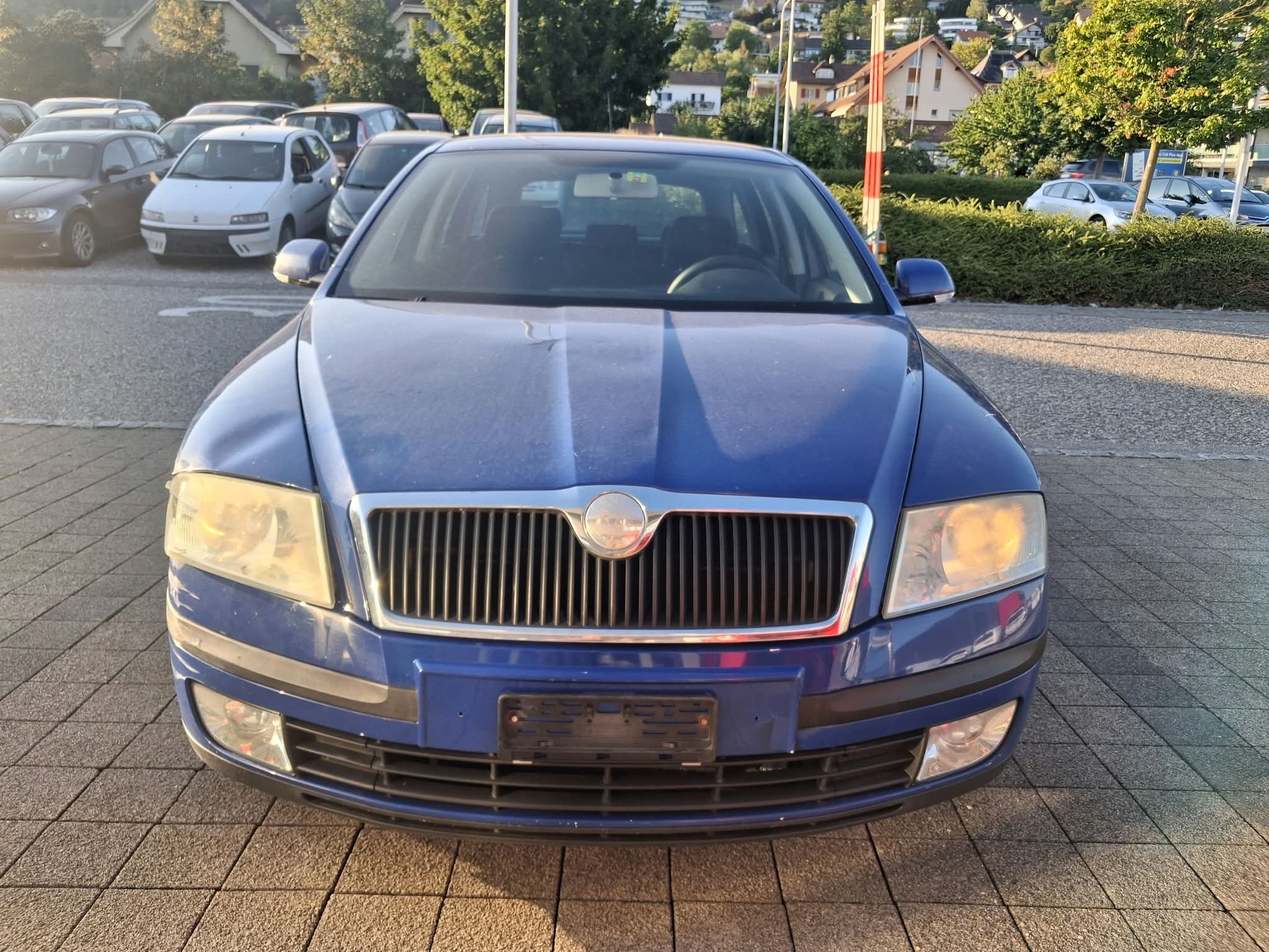 SKODA Octavia 1.6 Elegance-image-1
