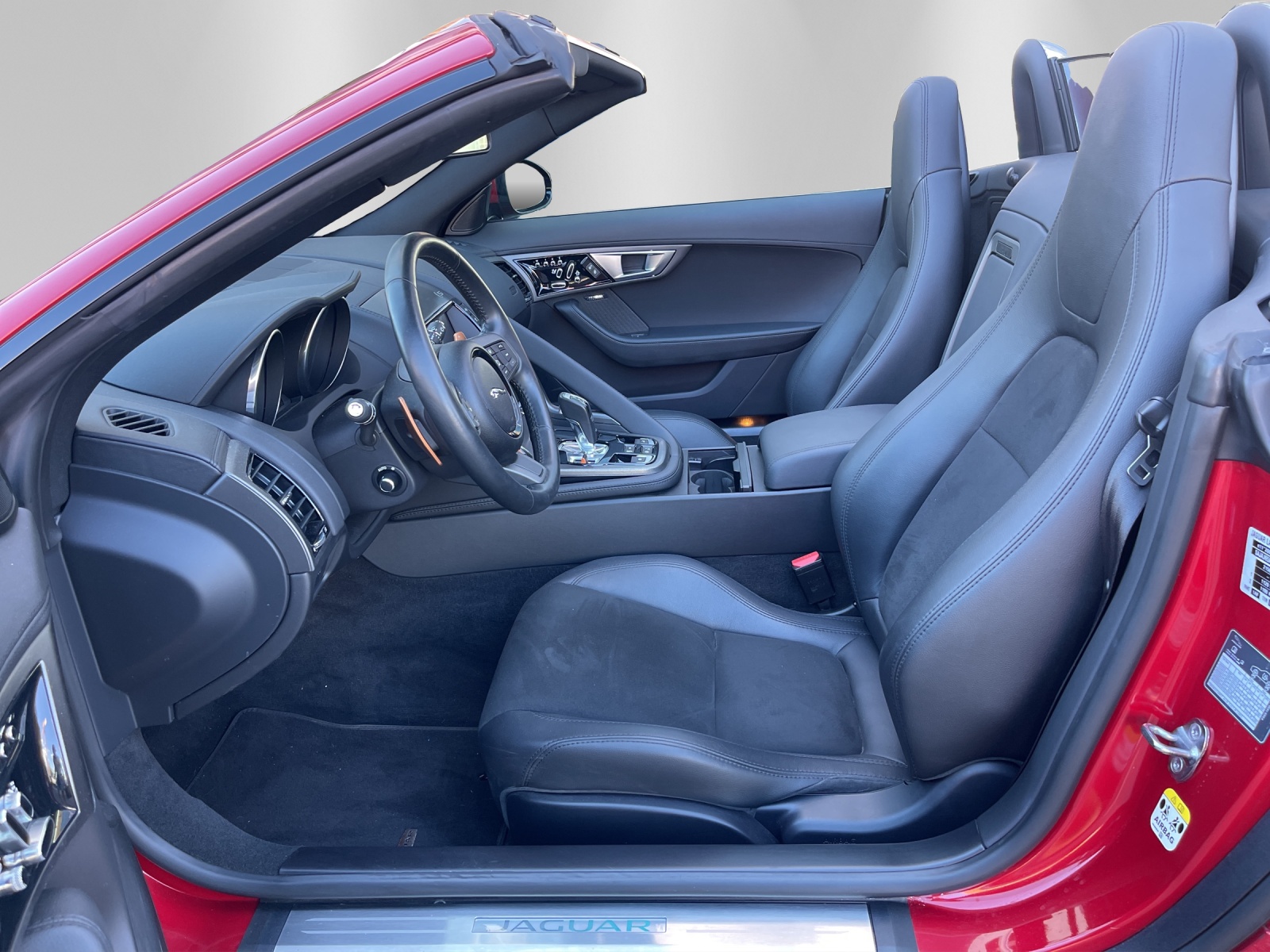 JAGUAR F-Type Convertible S 3.0 V6 S/C AWD-image-7