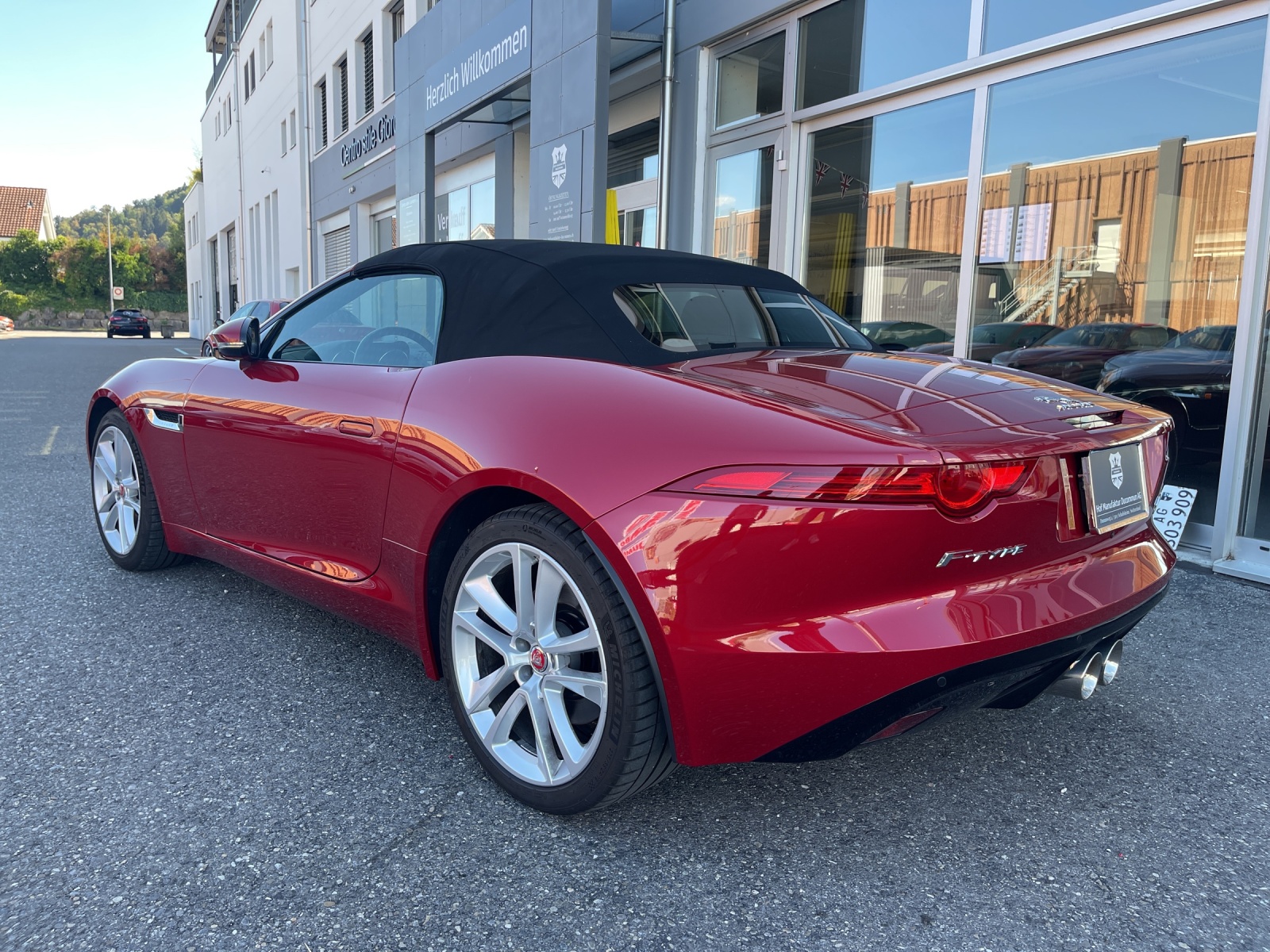 JAGUAR F-Type Convertible S 3.0 V6 S/C AWD-image-14