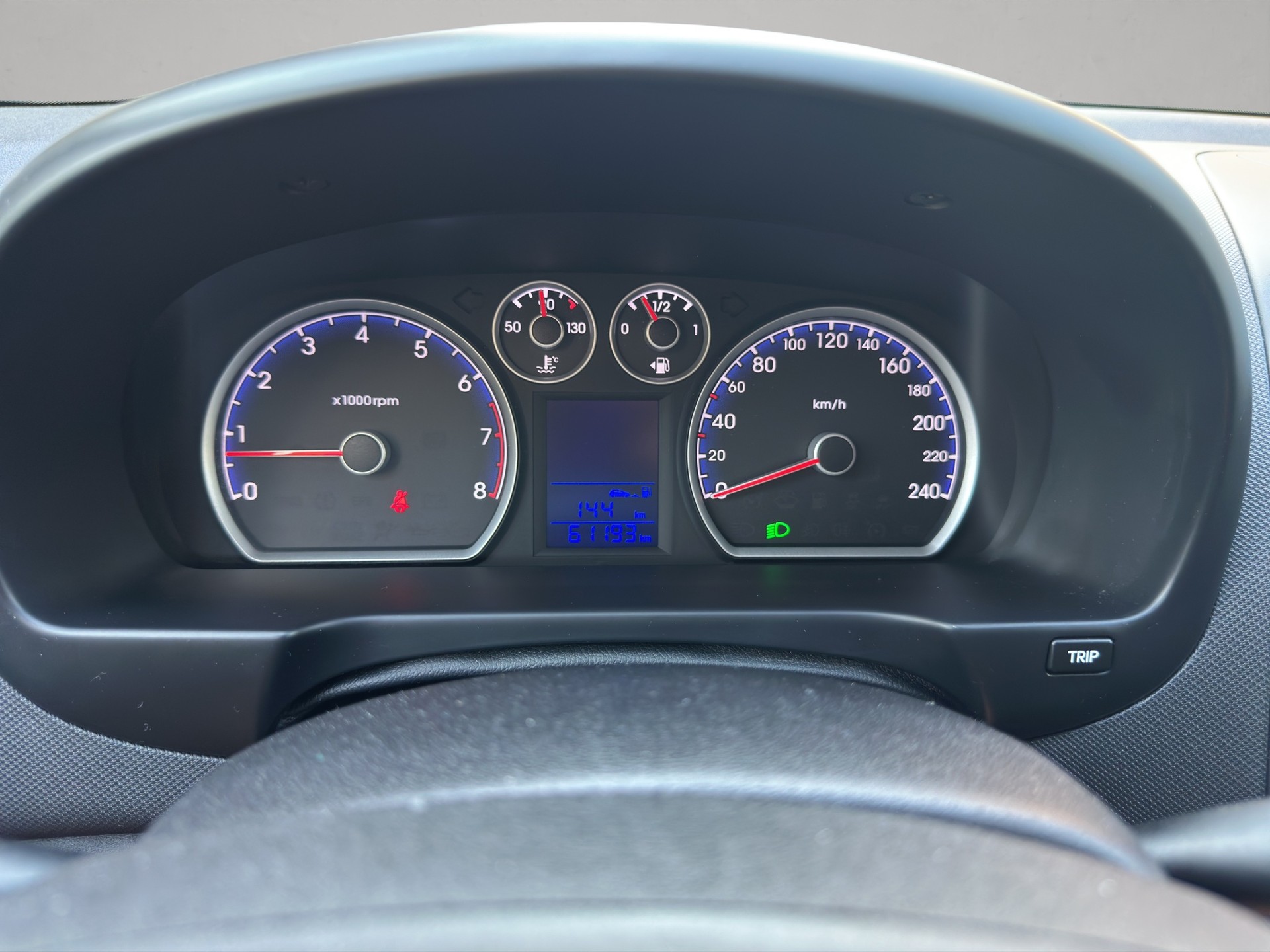 HYUNDAI i30 1.4 Comfort-image-9