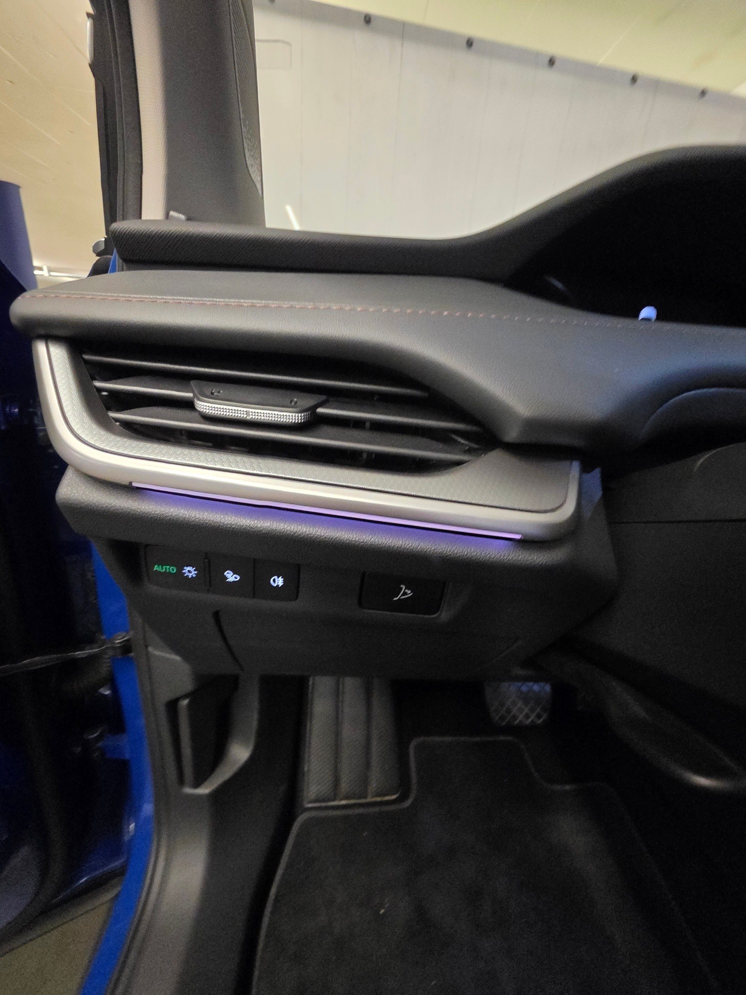 SKODA Elroq 85-image-8