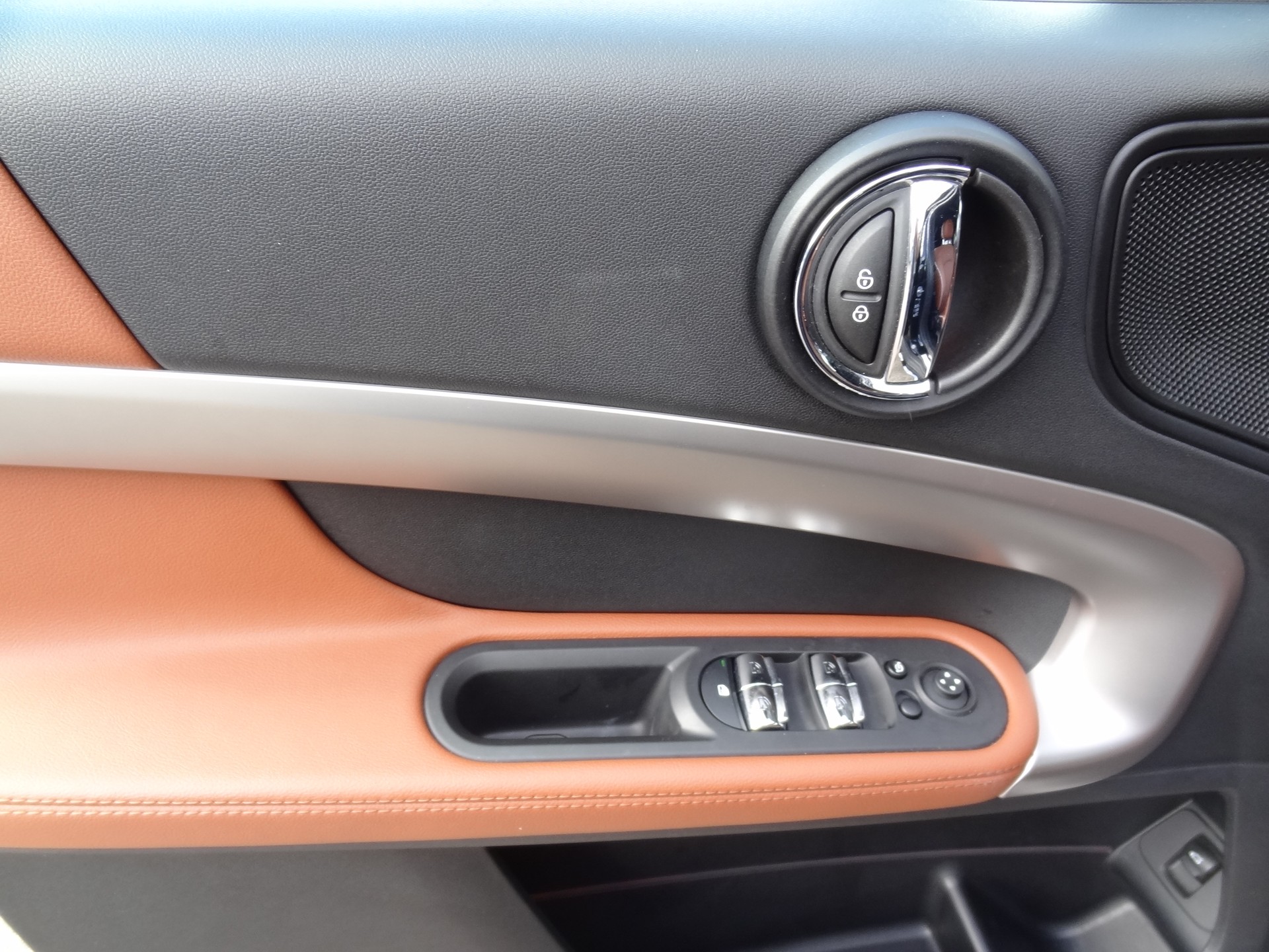 MINI Countryman Cooper S Trafalgar ALL4 Steptronic-image-14