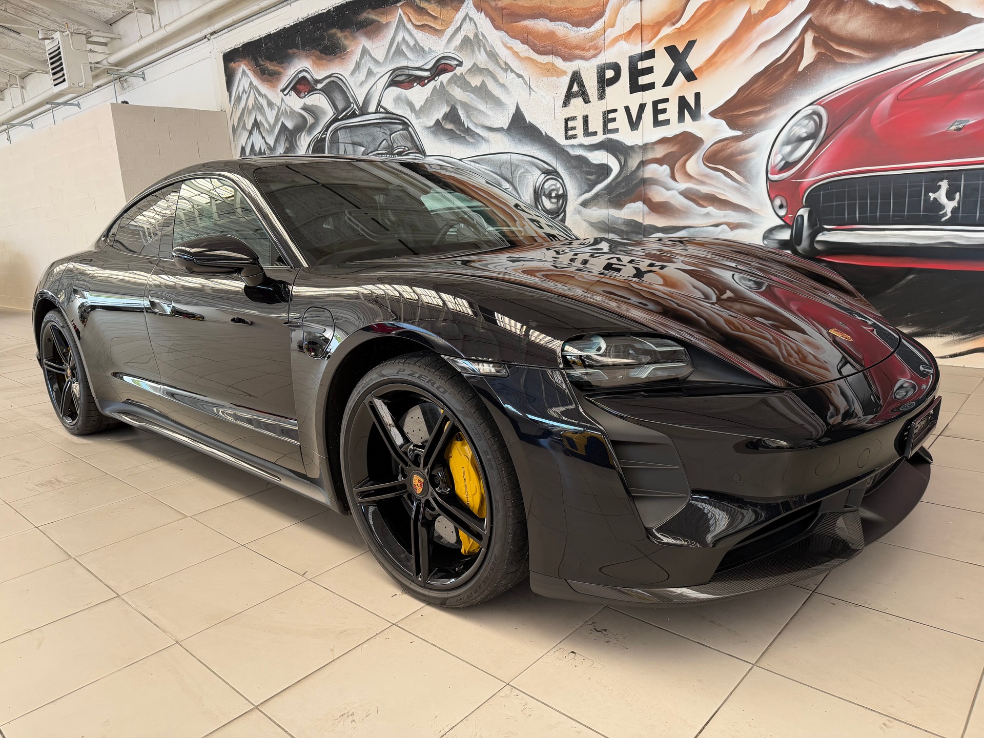 PORSCHE Taycan Turbo S-image-2