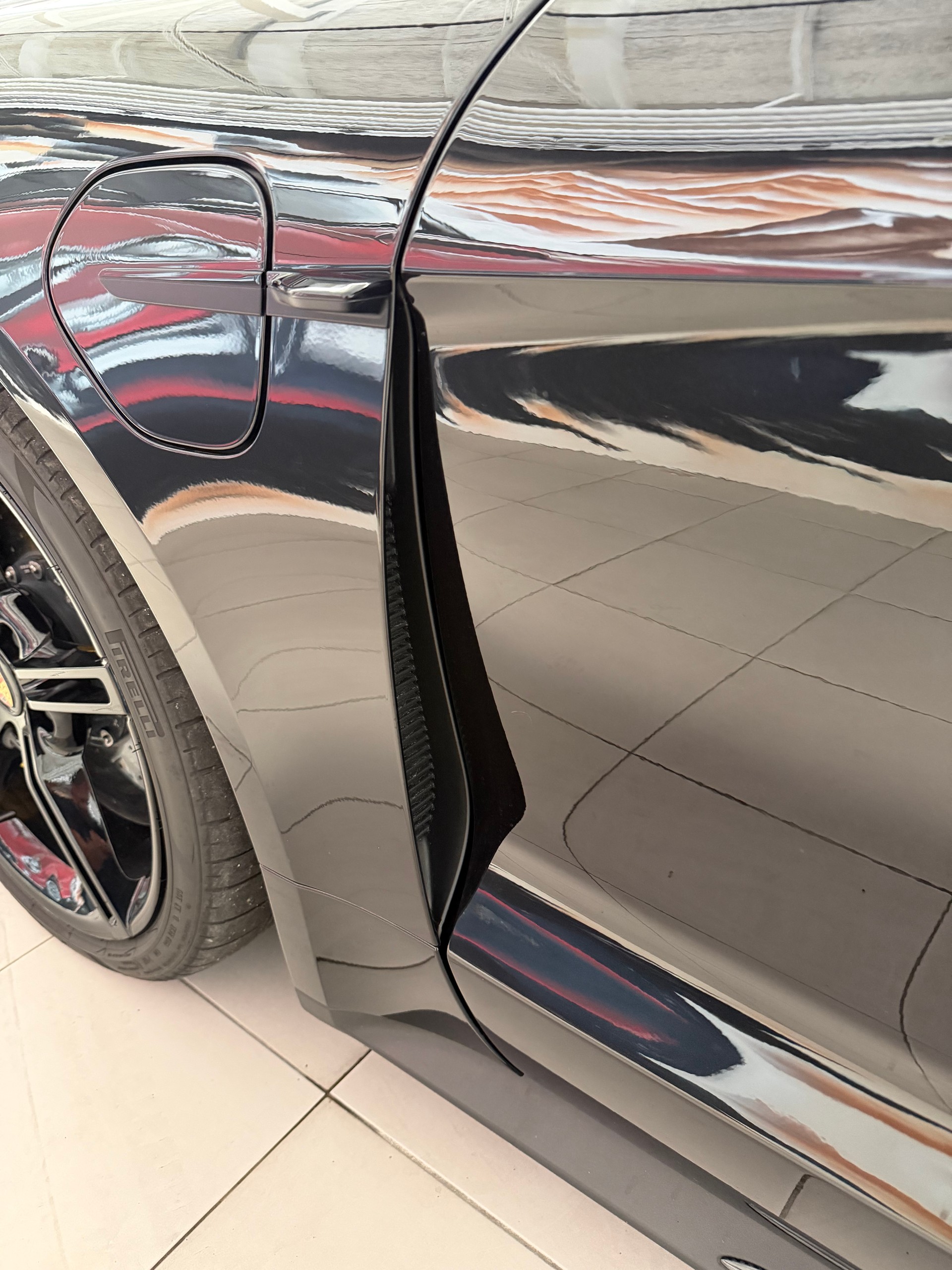 PORSCHE Taycan Turbo S-image-9