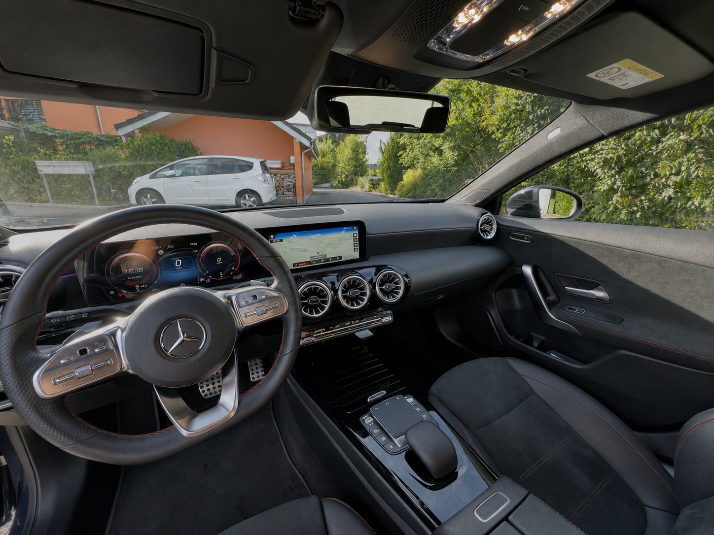 MERCEDES-BENZ A 180 Night Star-image-3
