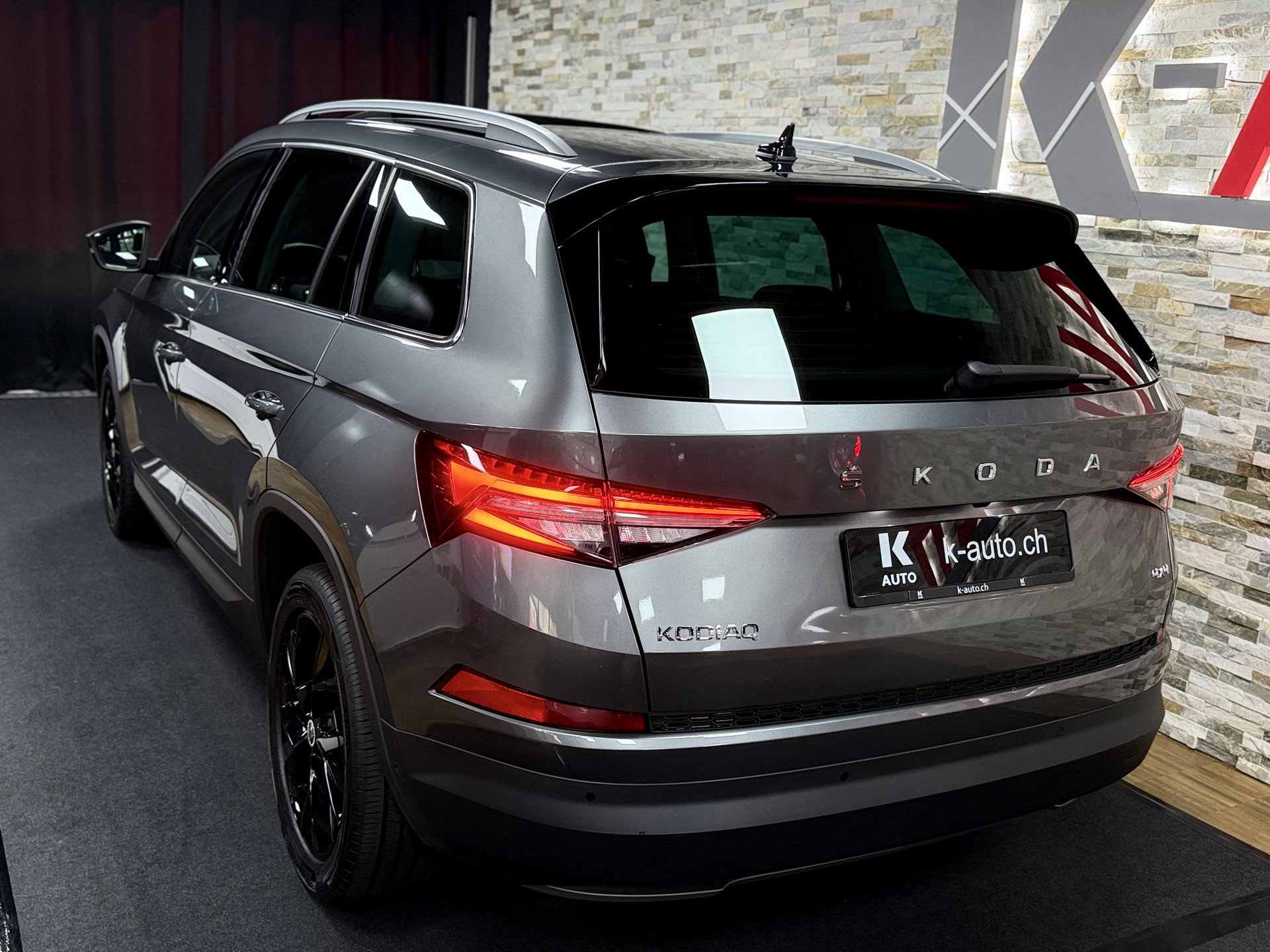 SKODA Kodiaq 2.0 TDI CR Style 4x4 DSG-image-2