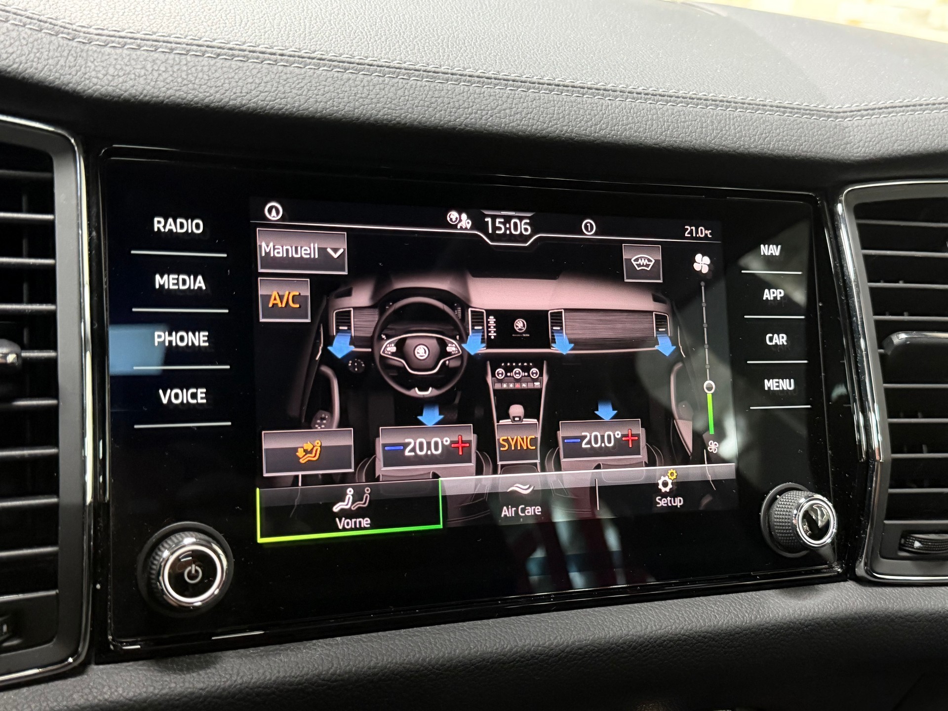 SKODA Kodiaq 2.0 TDI CR Style 4x4 DSG-image-19
