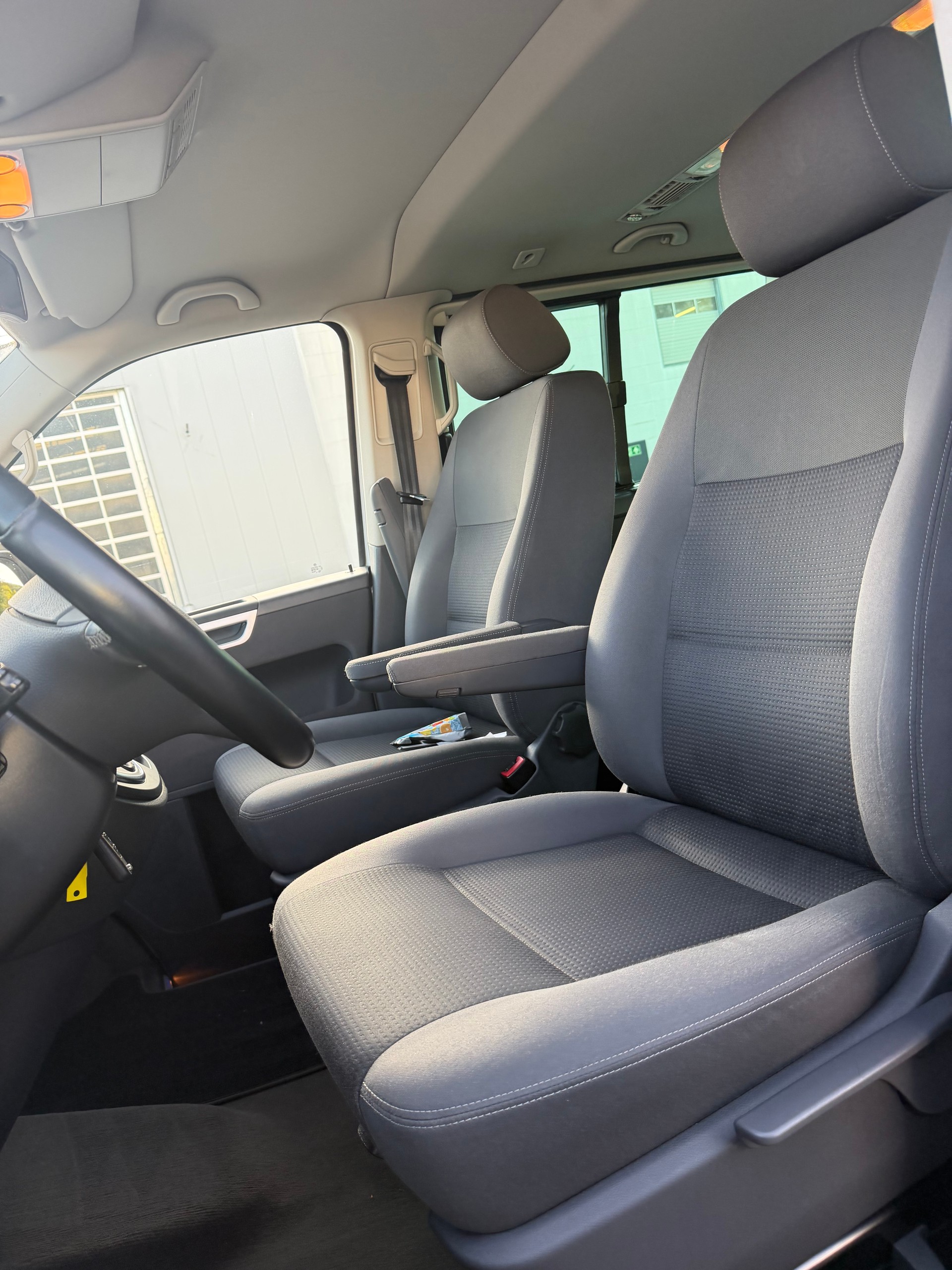 VW T5 Multivan 2.0 Bi-TDI CR CL Edition 25 4Mot. DSG-image-10